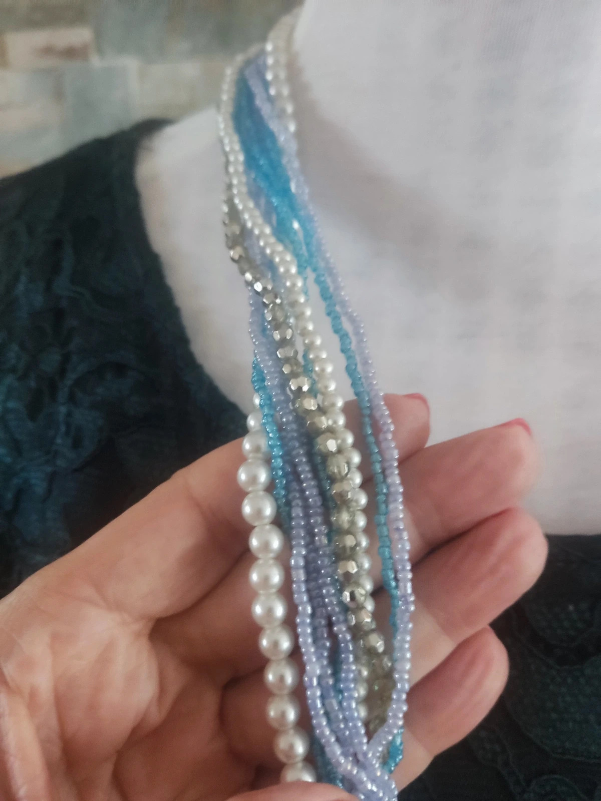 🔥 Collar con varias vueltas de perlas y abalorios plateados,azul y lila 5