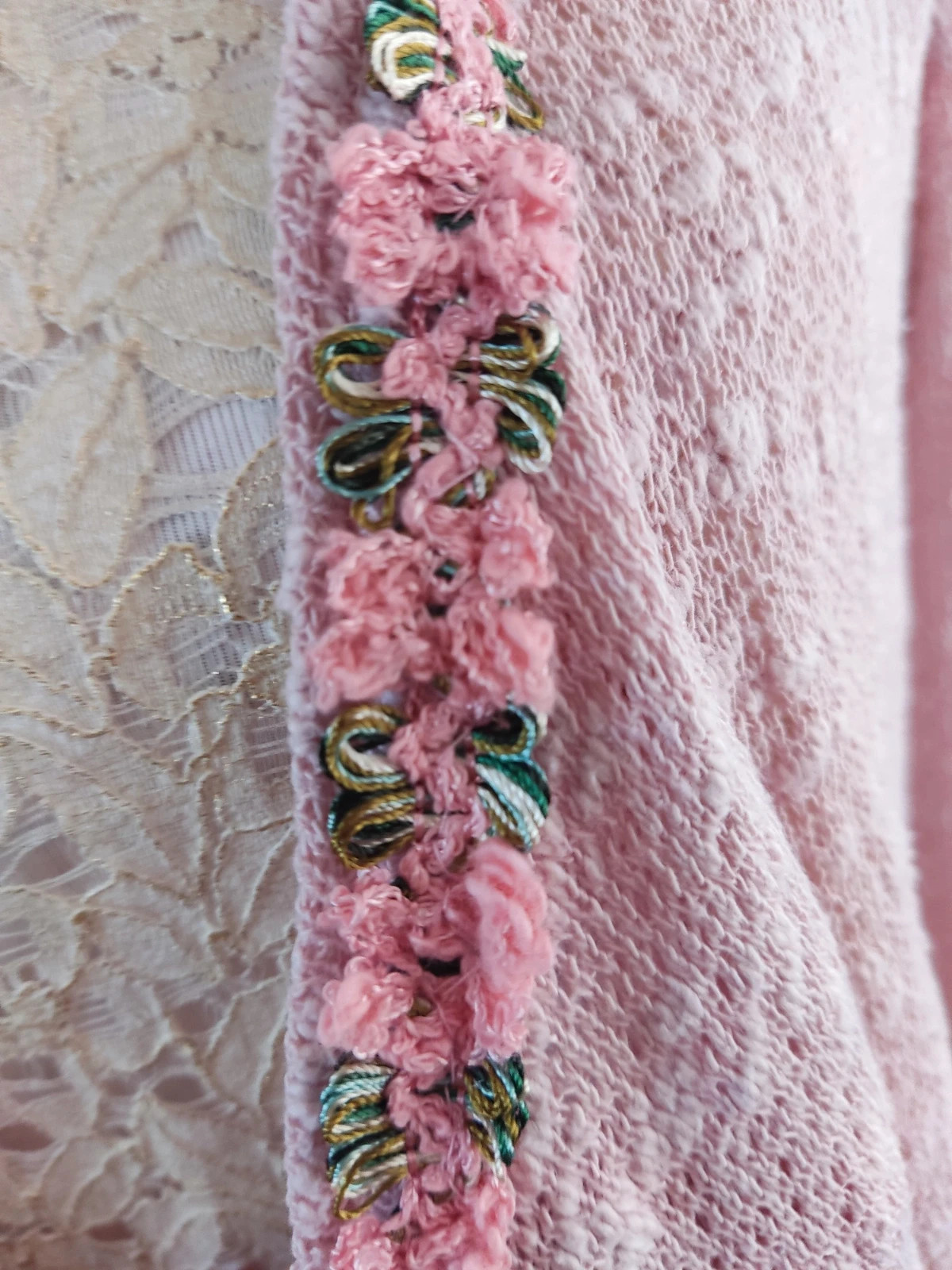 🔥 Chaqueta asimétrica de punto rosa con pasamanería bordada floral – Colours of the World – taille 4XL / 48 / 20 4