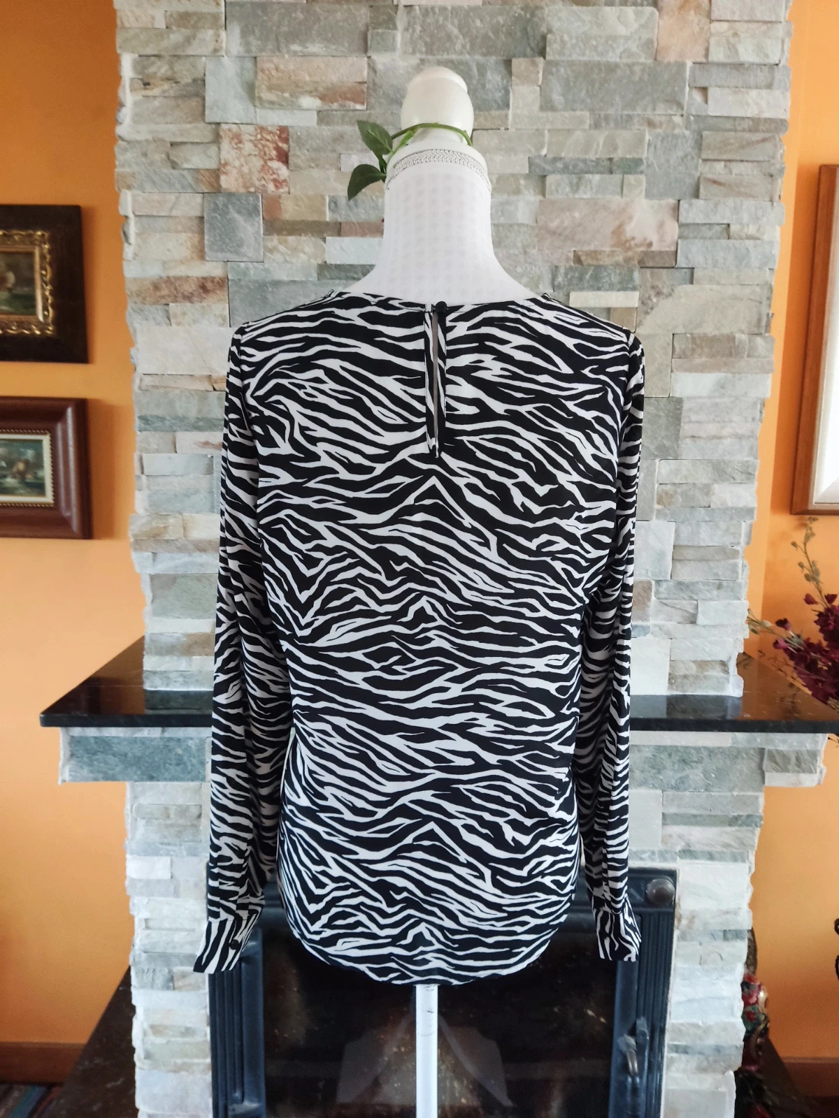 🔥Blusa estampado cebra con laterales rojos – Rick Cardona – taille XL / 42 / 14 4