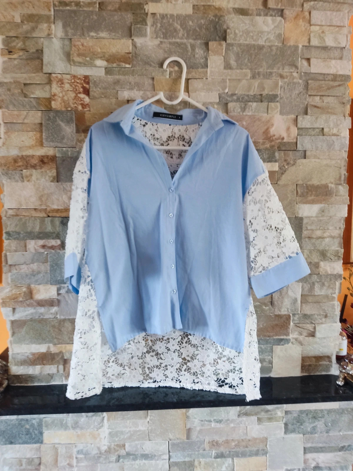 🔥Preciosa camisa azul con crochet blanco en mangas y espalda – VerySimple – taille XXXL / 46 / 18 2