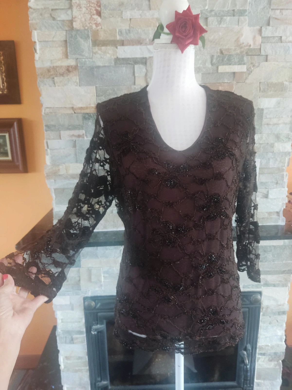🔥Blusa de blonda marrón con bordados con brillos – taille L / 40 / 12 2