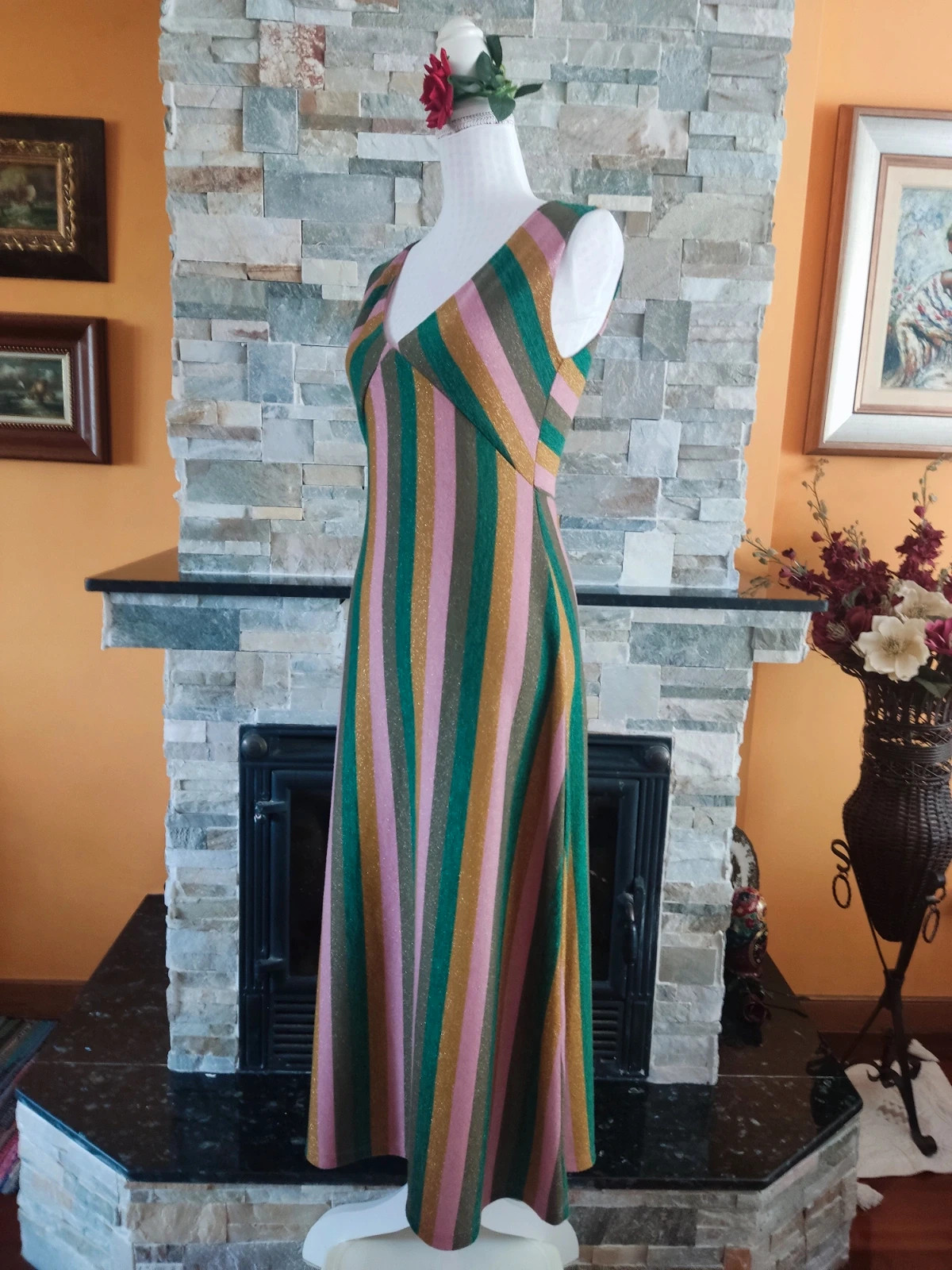 🔥 Precioso vestido de tirantes anchos con rayas multicolor con brillos – Sfera Collection – taille M / 38 / 10 2