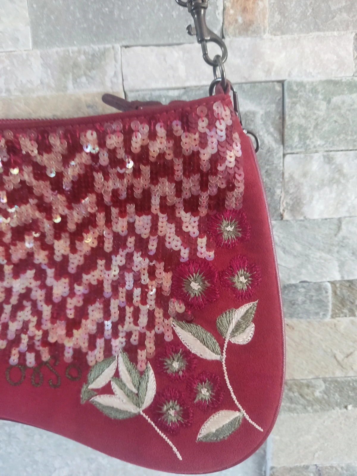 🔥Original bolso de antelina granate con bordados y lentejuelas 4