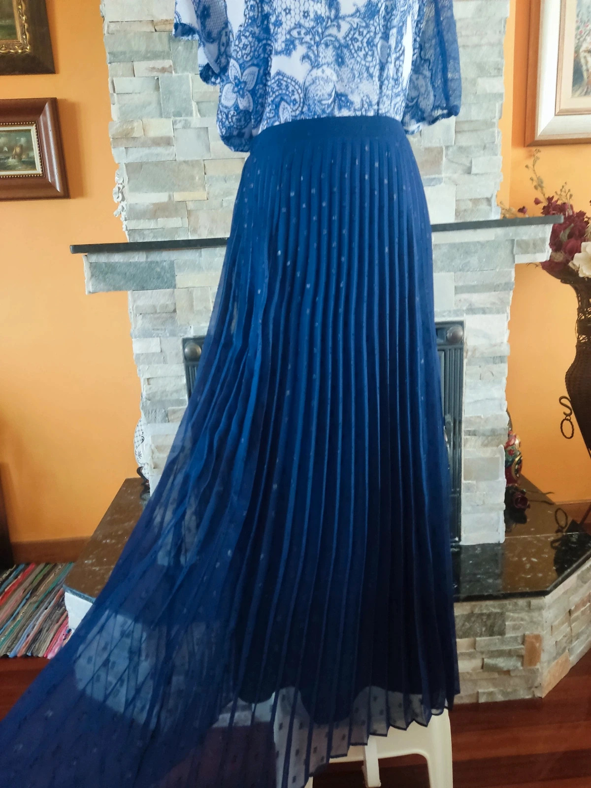 🔥 Elegante falda larga plisada azul marino con círculos brillantes – Mint & Berry – taille M / 38 / 10 2