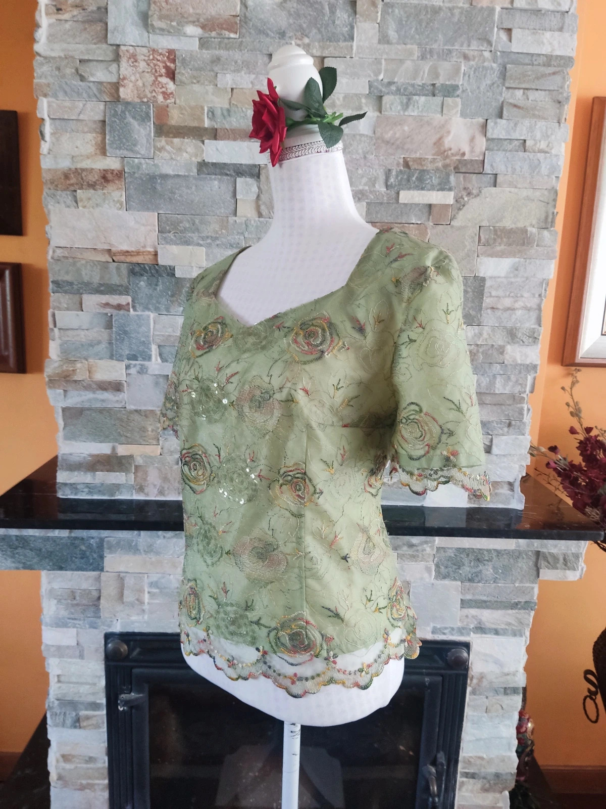 🔥 Divino top de gasa verde con bordados y lentejuelas, de Cristina García – Cristina Garcia – taille 5XL / 50 / 22 2