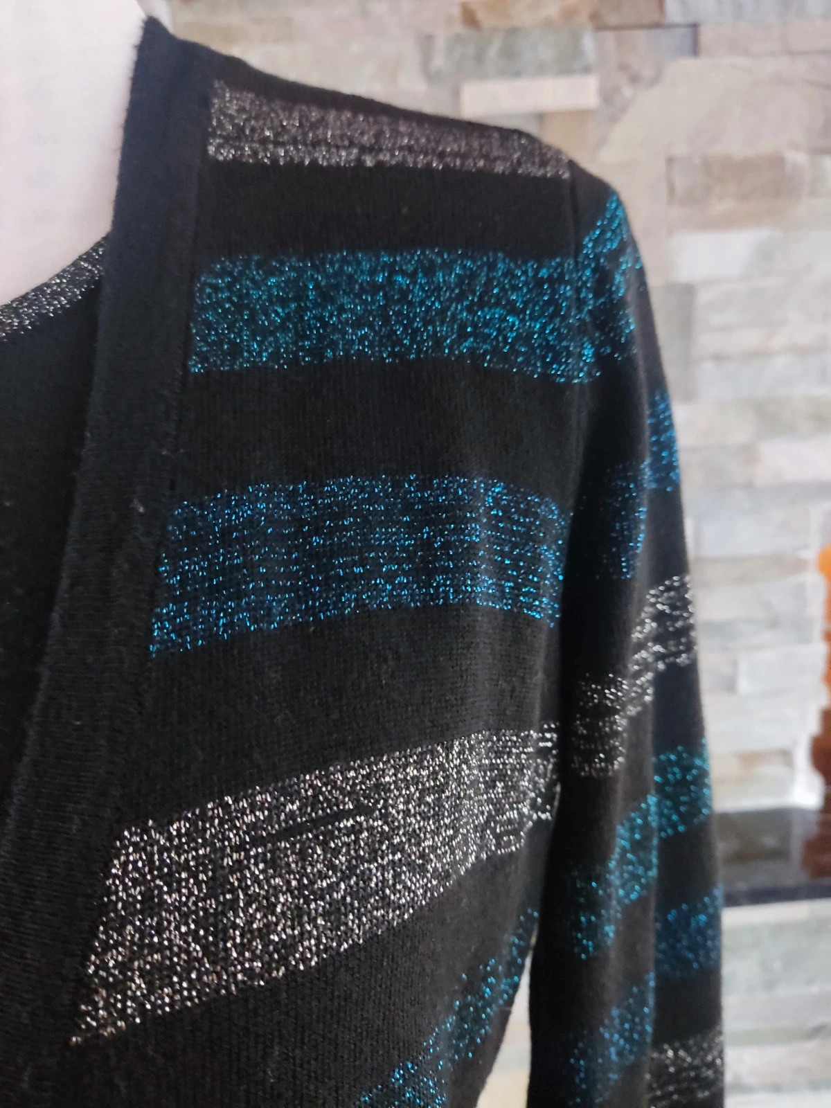 🔥 Jersey negro con franjas azul y plata con brillos, efecto twin set – C&A – taille L / 40 / 12 4