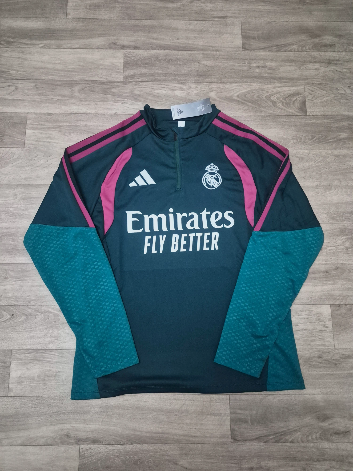 Survêtement Réal Madrid saison 26/27 – Adidas – taille M