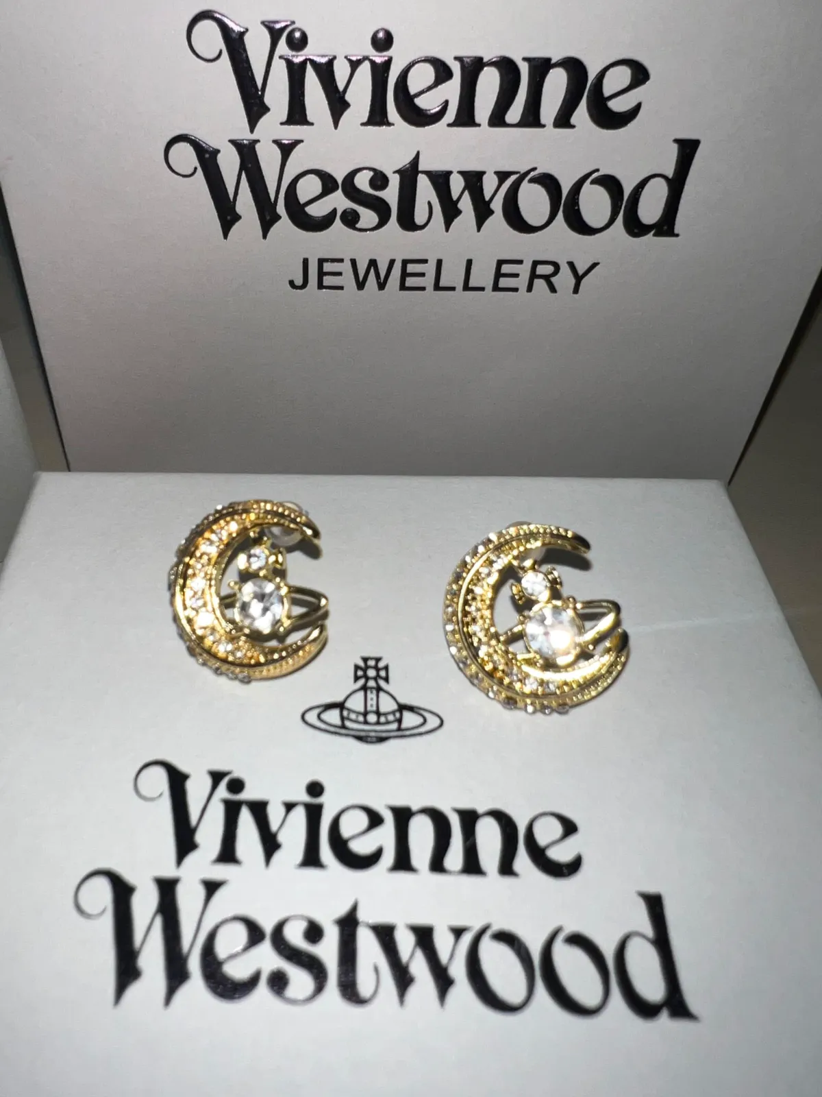 Boucles d'oreilles Vivienne Westwood dorées 2