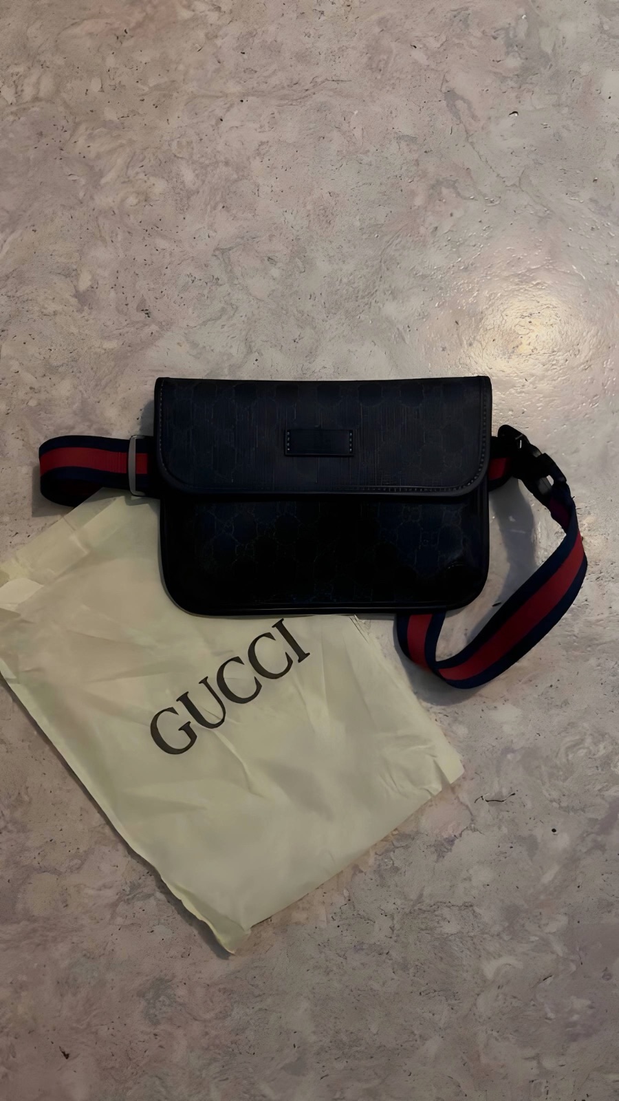 Sacoche Gucci noir - modèle très recherché