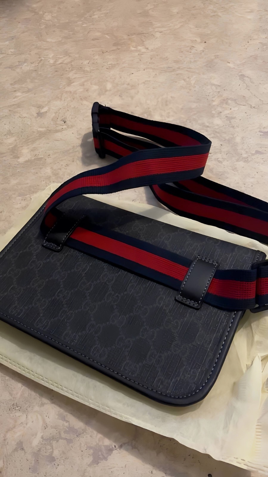 Sacoche Gucci Noir - modèle très recherché – Gucci – taille Taille unique 5