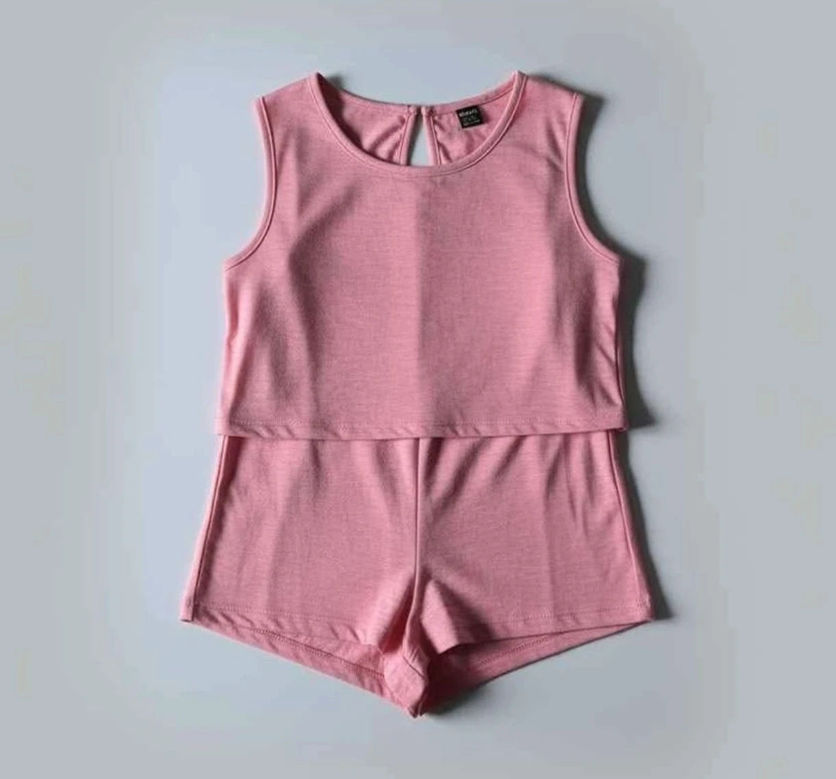 Conjunto top y shorts rosa nuevo – Shein – taille M / 38 / 10