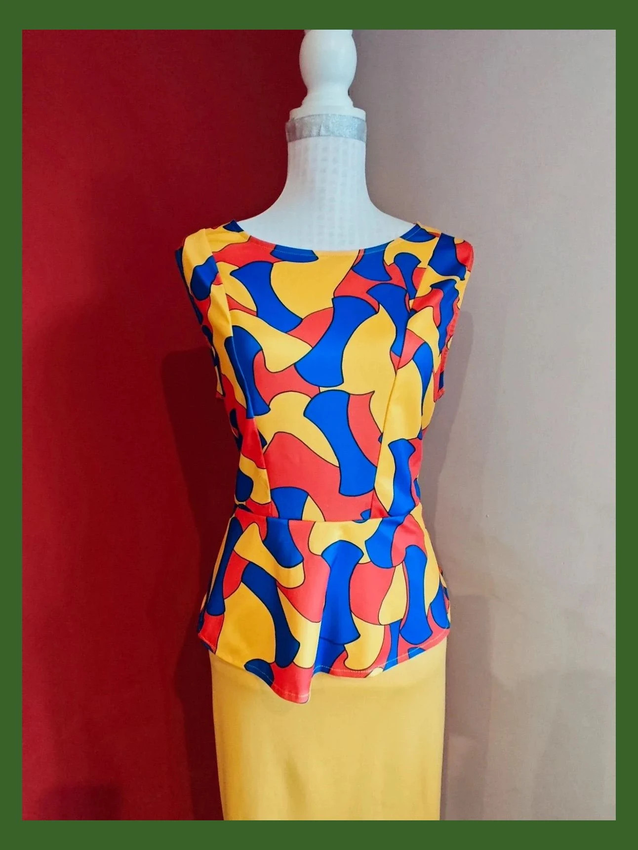 🌺 Vestido entallado con volante en cintura, estampado multicolor arriba y falda amarilla – Vintage – taille XXL / 44 / 16 3