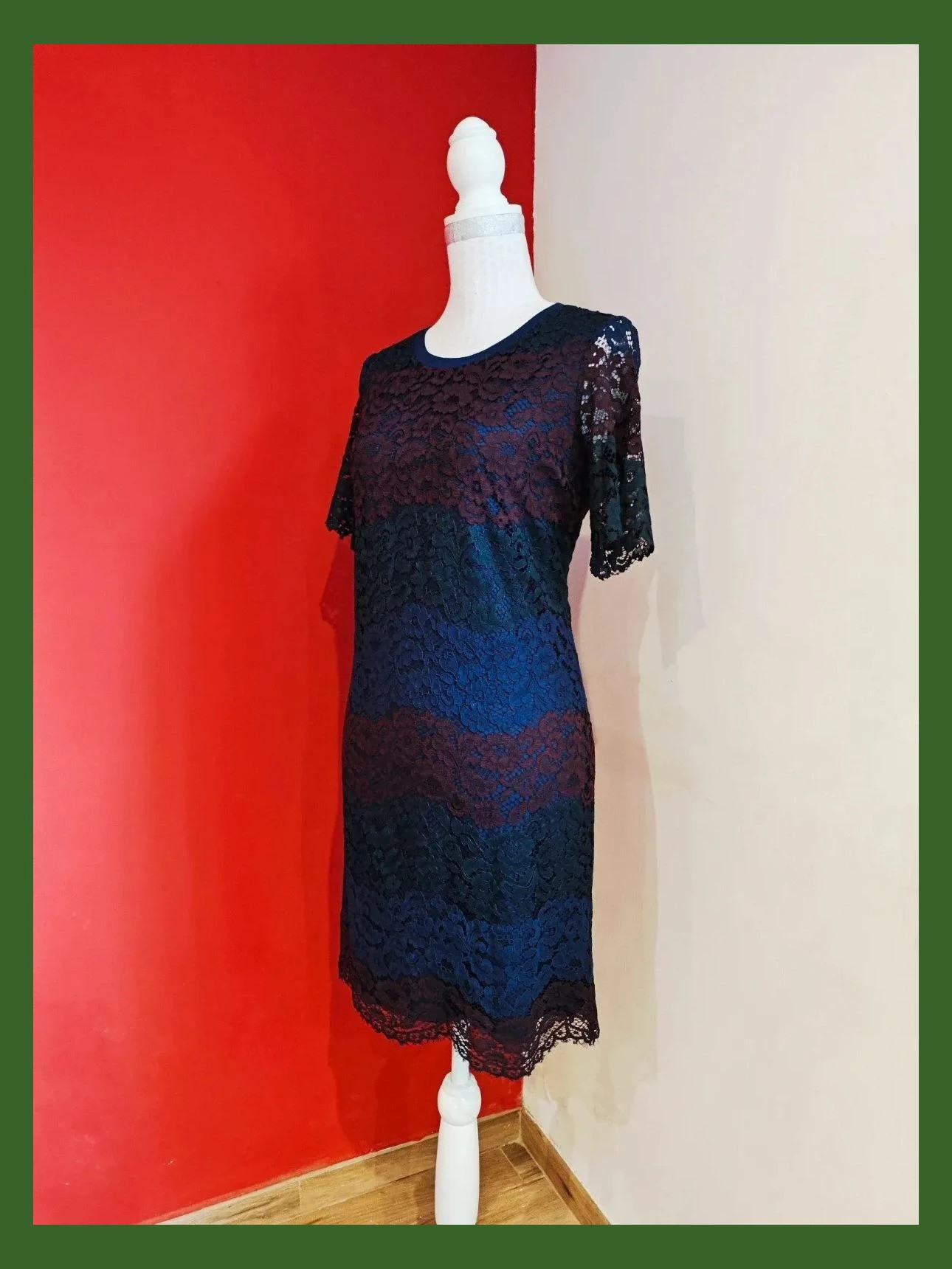🌺Elegante vestido de blonda azul marino, verde oscuro y granate, talla S – Cortefiel – taille L / 40 / 12 2