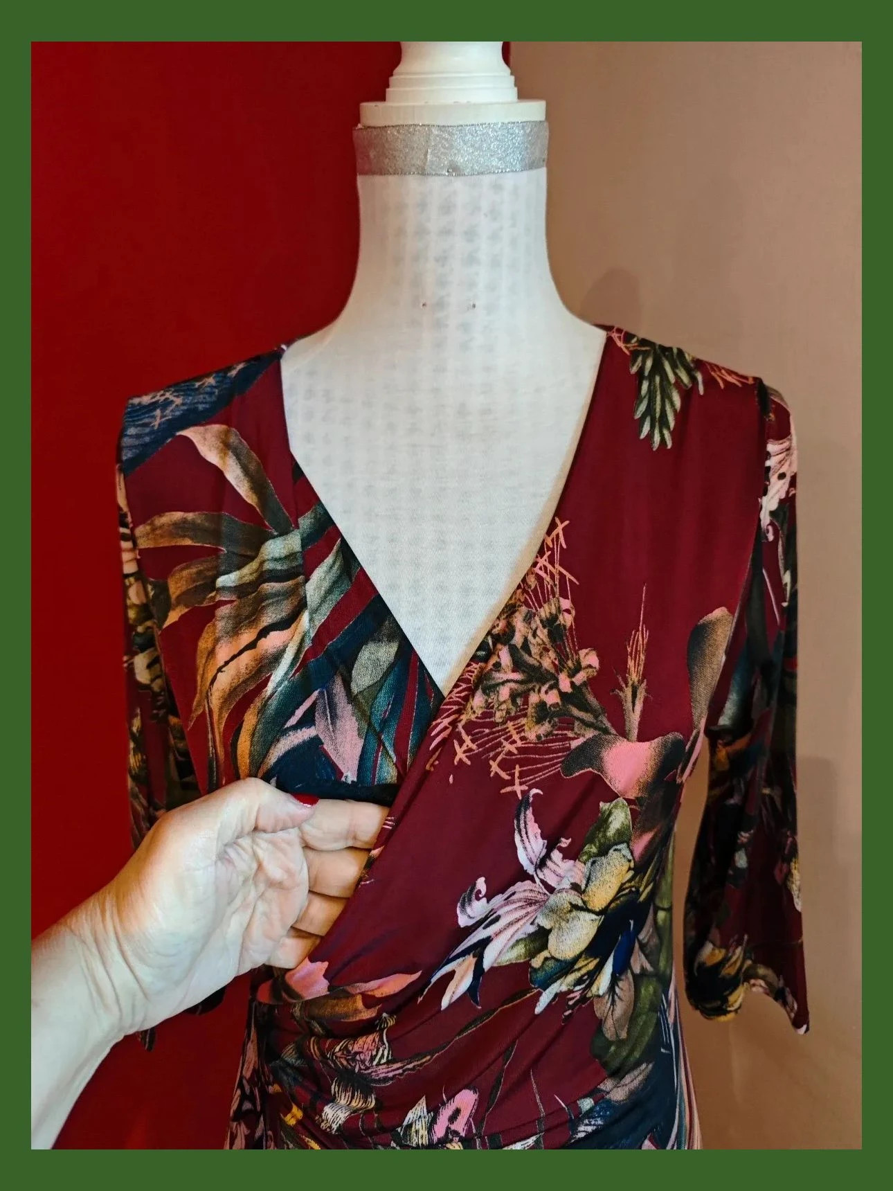 🌺 Vestido granate con estampado tonos otoñales, cruzado delante – Vintage Boutique – taille M / 38 / 10 3