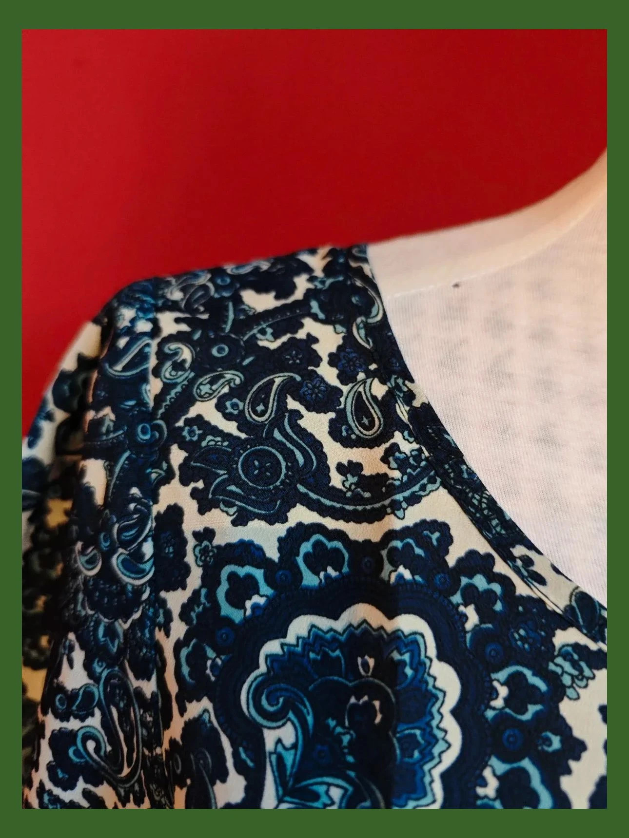 🌺Blusa con estampado tonos azules y blanco, de Sfera, talla L – Sfera Casual – taille L / 40 / 12 4