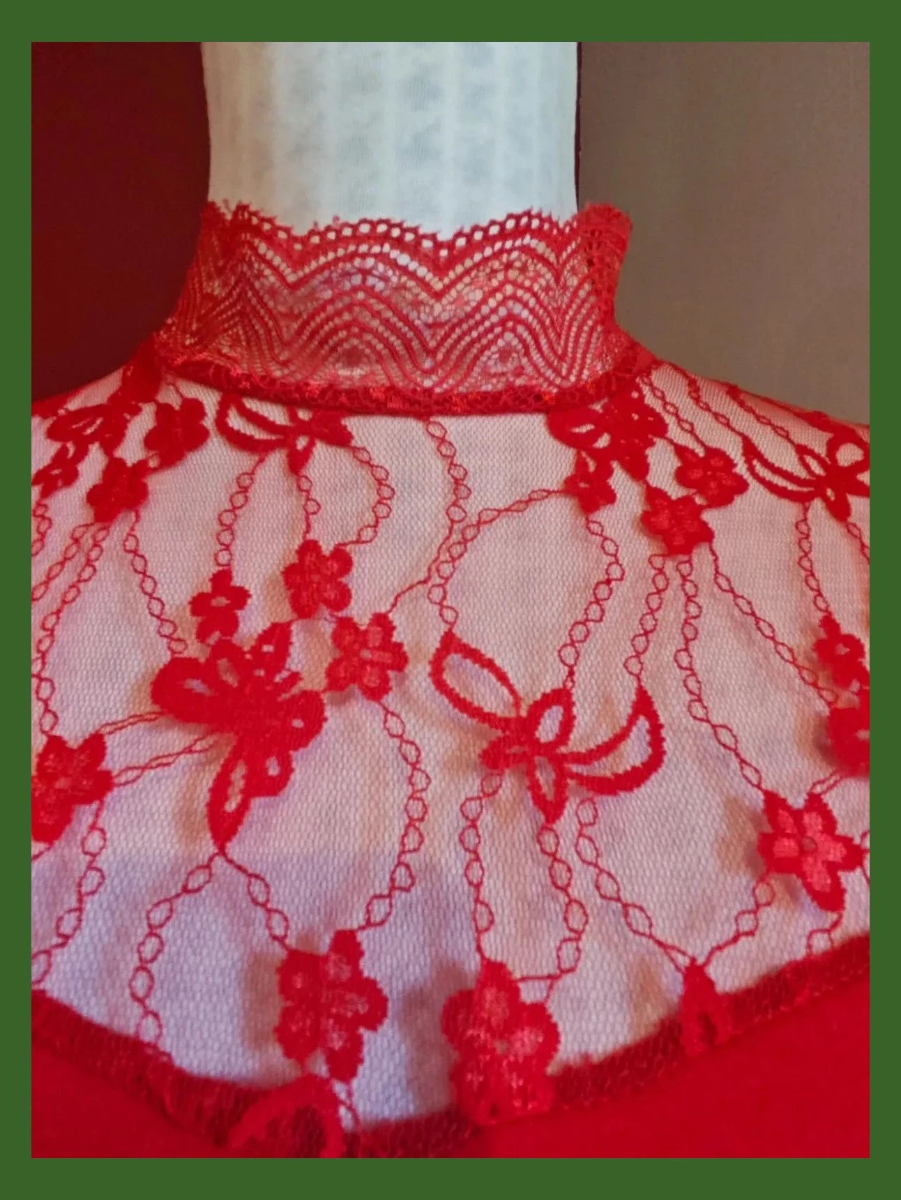 🌺Preciosa camiseta de algodón rojo con encaje en la parte de arriba – Vincenove – taille M / 38 / 10 3
