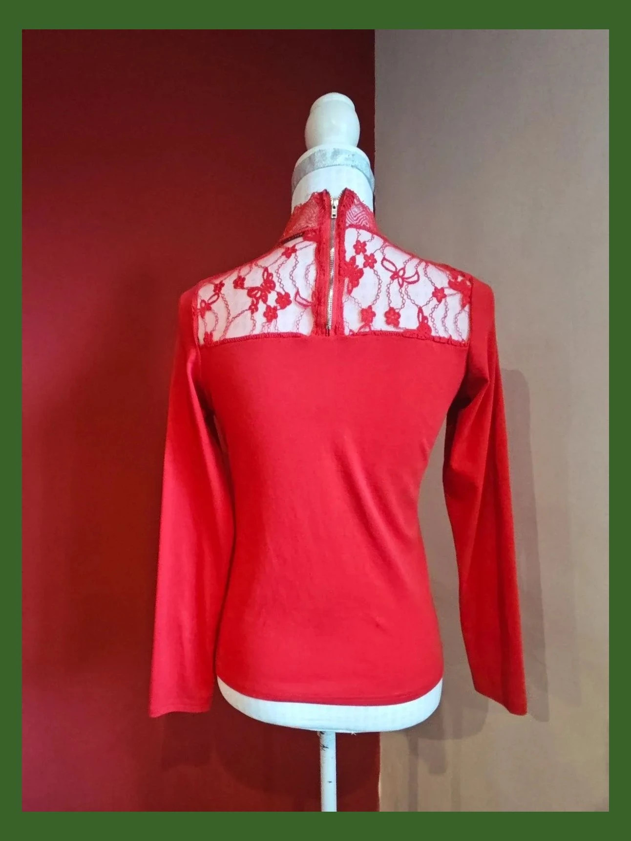 🌺Preciosa camiseta de algodón rojo con encaje en la parte de arriba – Vincenove – taille M / 38 / 10 5