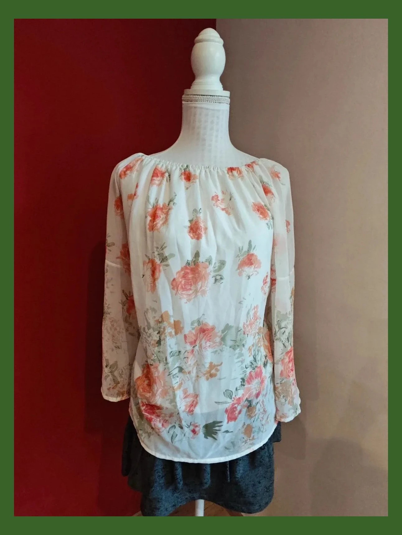 🌺 Preciosa blusa de gasa blanca con estampado floral y escote elástico – taille XL / 42 / 14 4