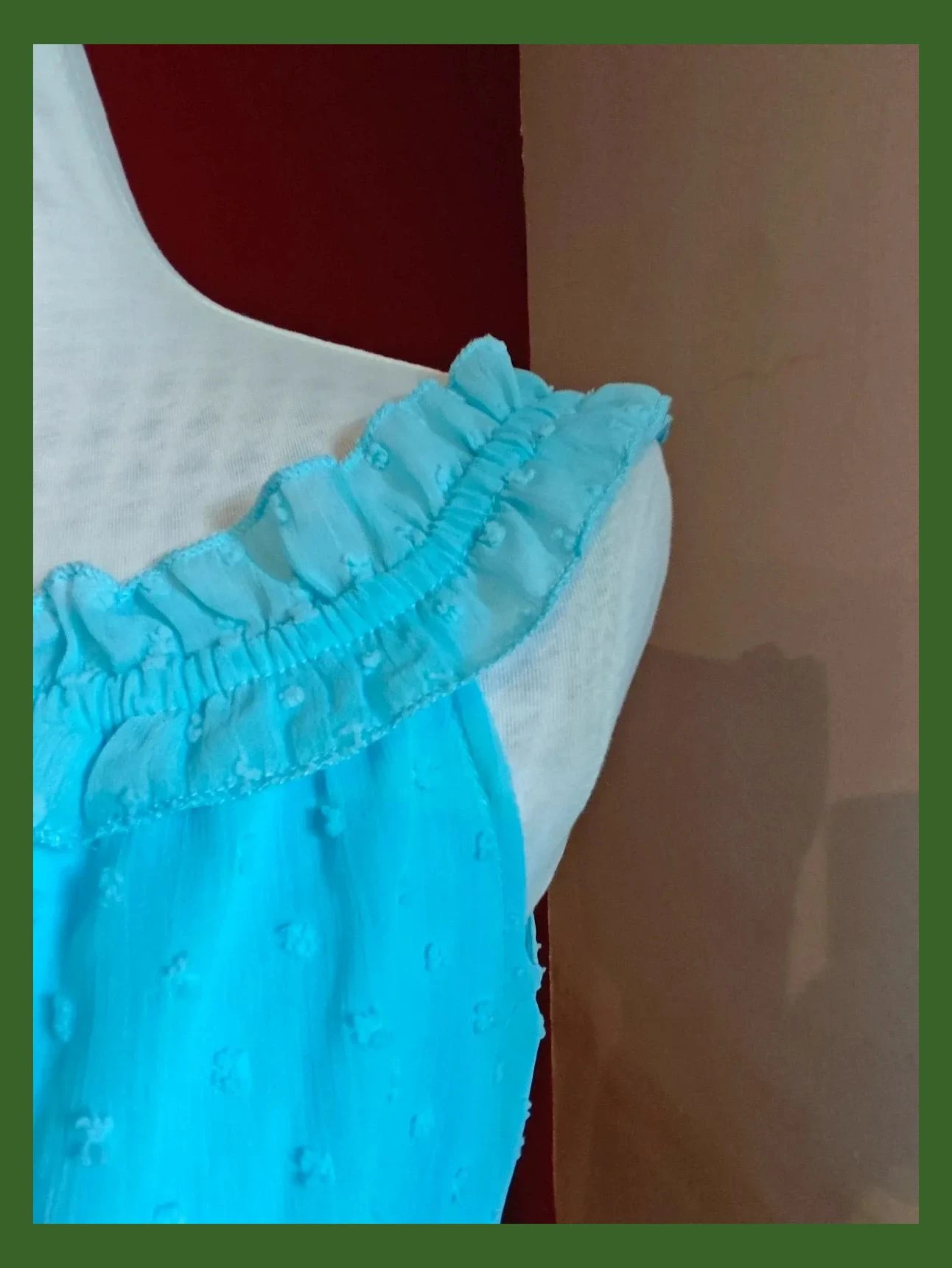 🌺 Espectacular mono corto de tela plumeti azul claro con volante en escote y tirantes – FB Sister – taille M / 38 / 10 4