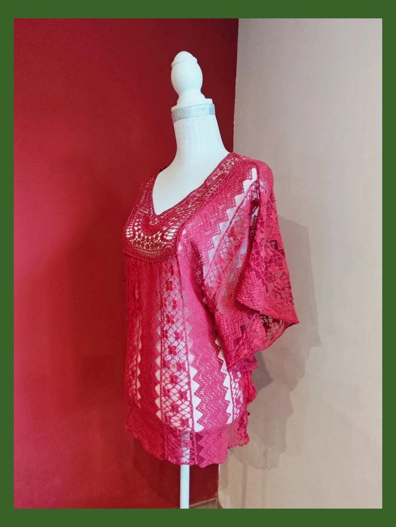 🌺Preciosa túnica de encaje calado rosa fuerte y mangas mariposa – taille XXL / 44 / 16 2