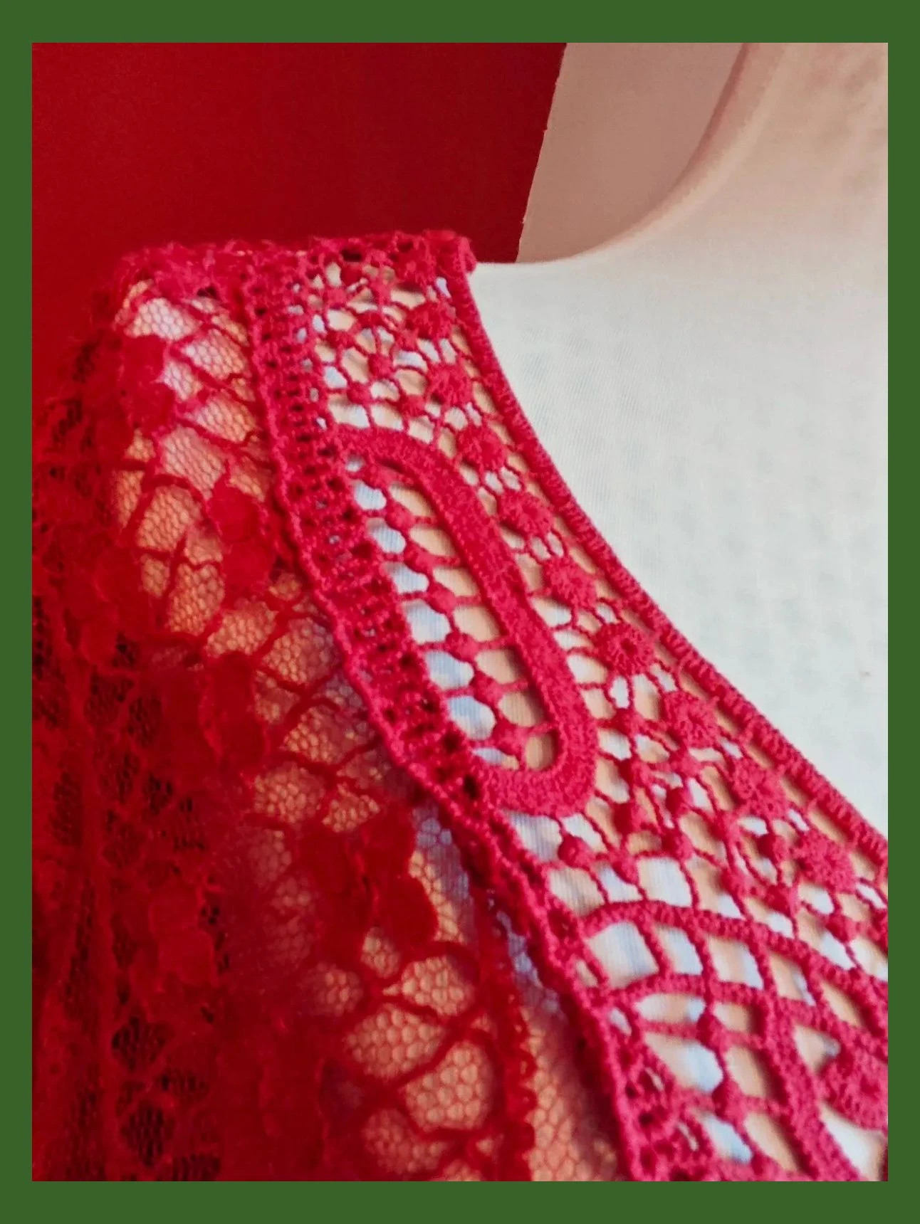 🌺Preciosa túnica de encaje calado rosa fuerte y mangas mariposa – taille XXL / 44 / 16 4