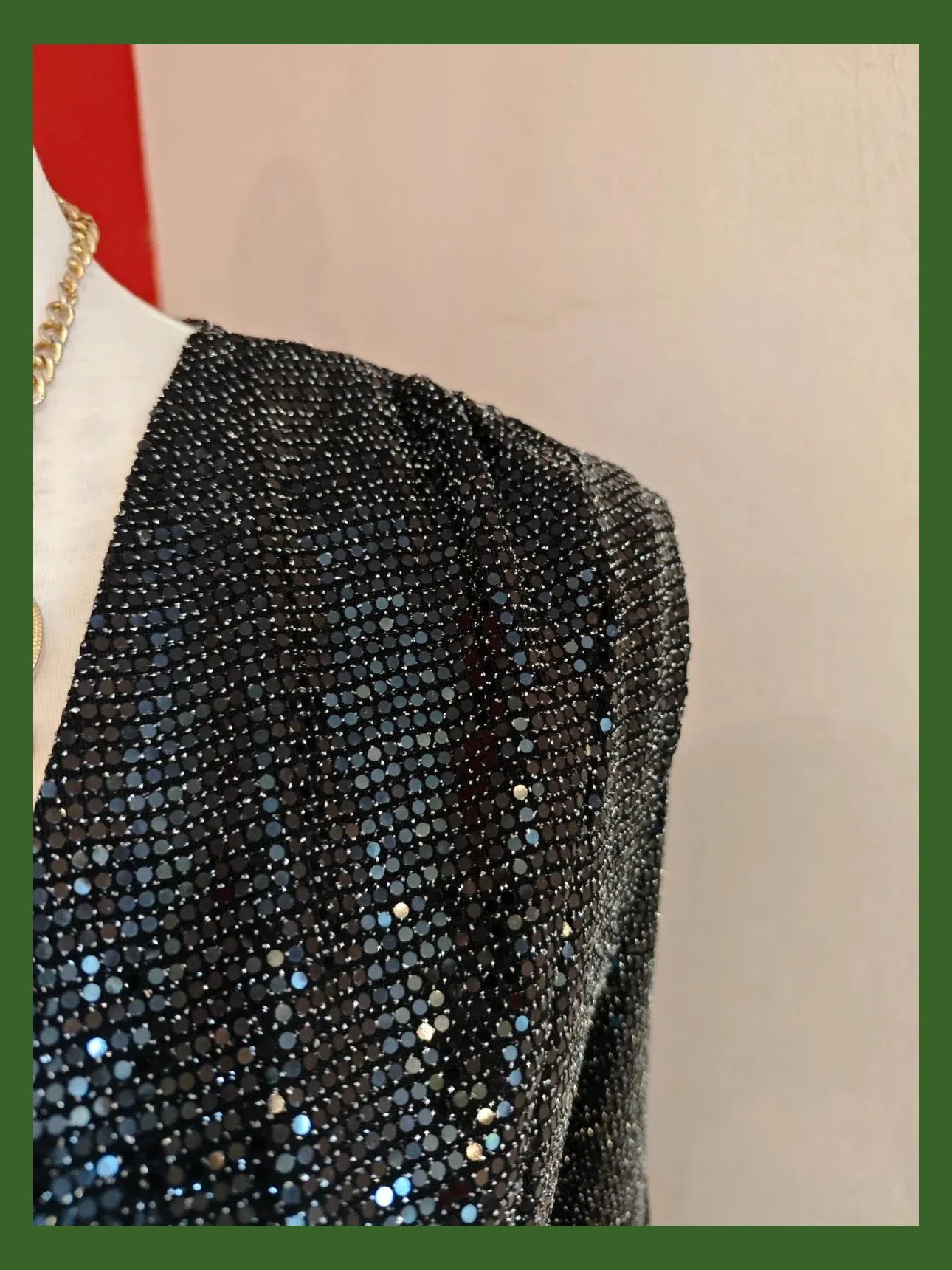 🌺 Precioso y elegante body negro brillante con micro lentejuelas – Green Coast – taille M / 38 / 10 3