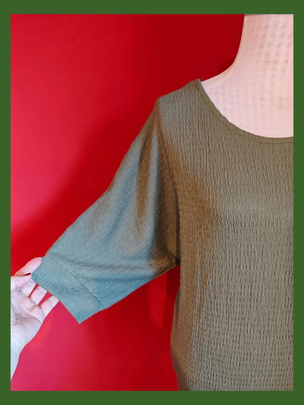 🌺 Camiseta verde caqui tela elástica efecto arrugadito – New Collection – taille 5XL / 50 / 22 3