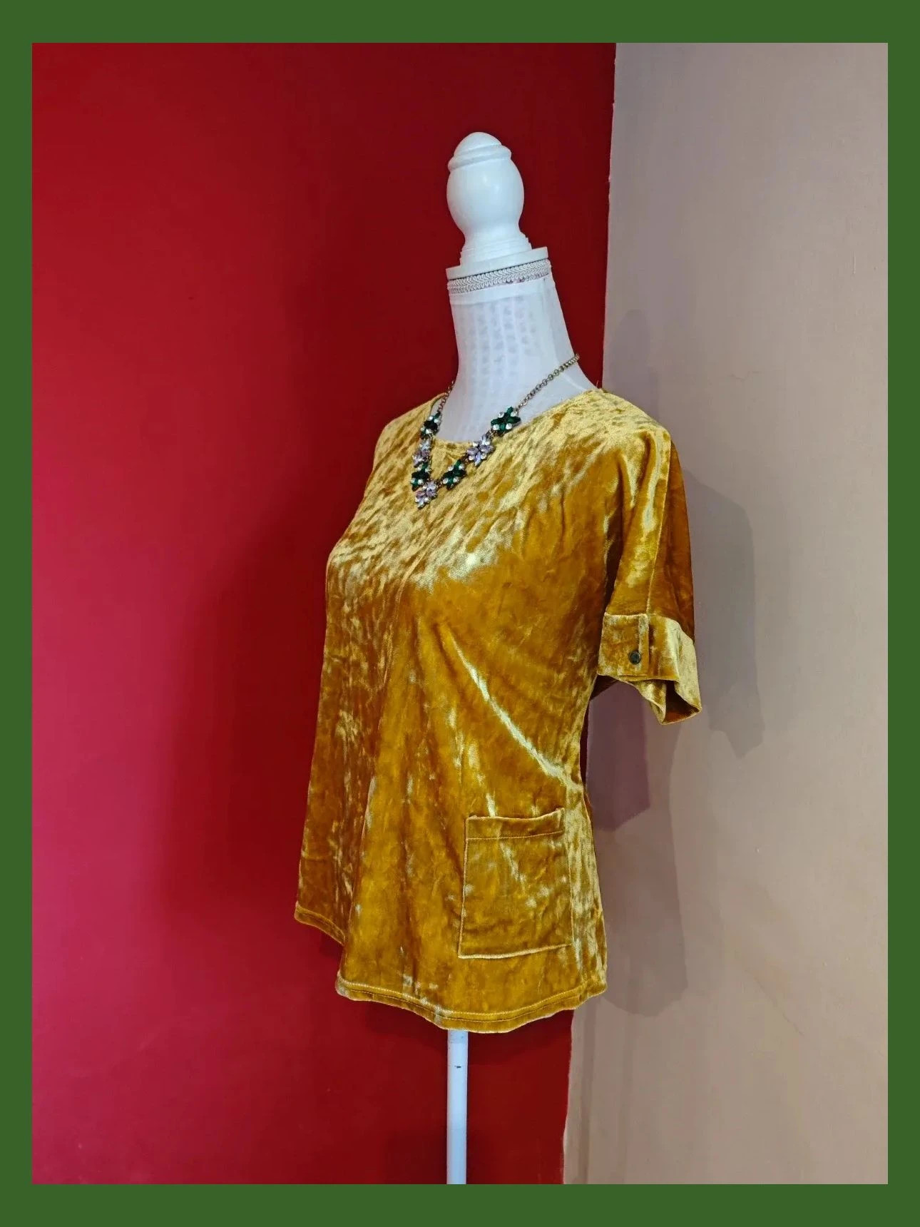 🌺Bonita camiseta de terciopelo dorado – Alfred & Sisters – taille 4XL / 48 / 20 2