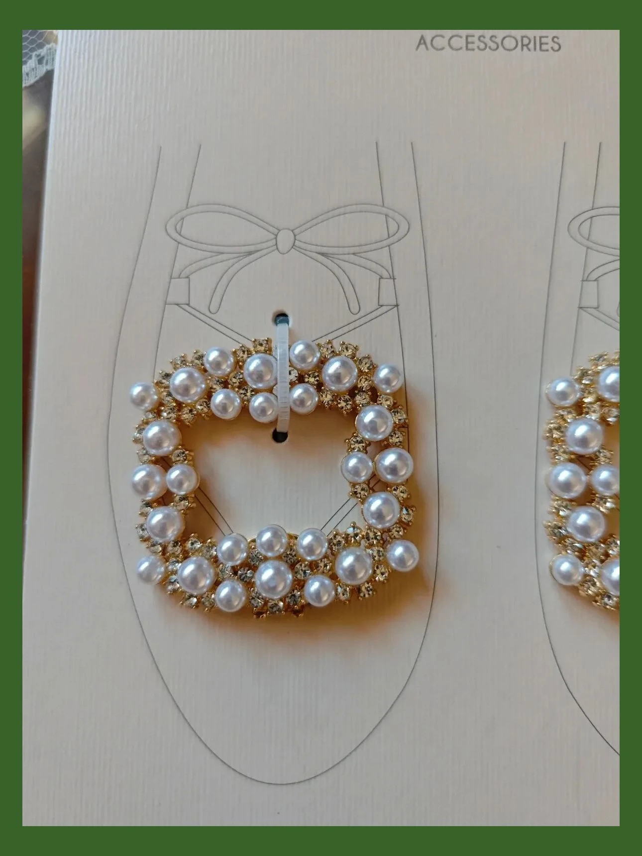 🌺Preciosos broches dorados con perlas y brillantes para zapatos – Sfera 4