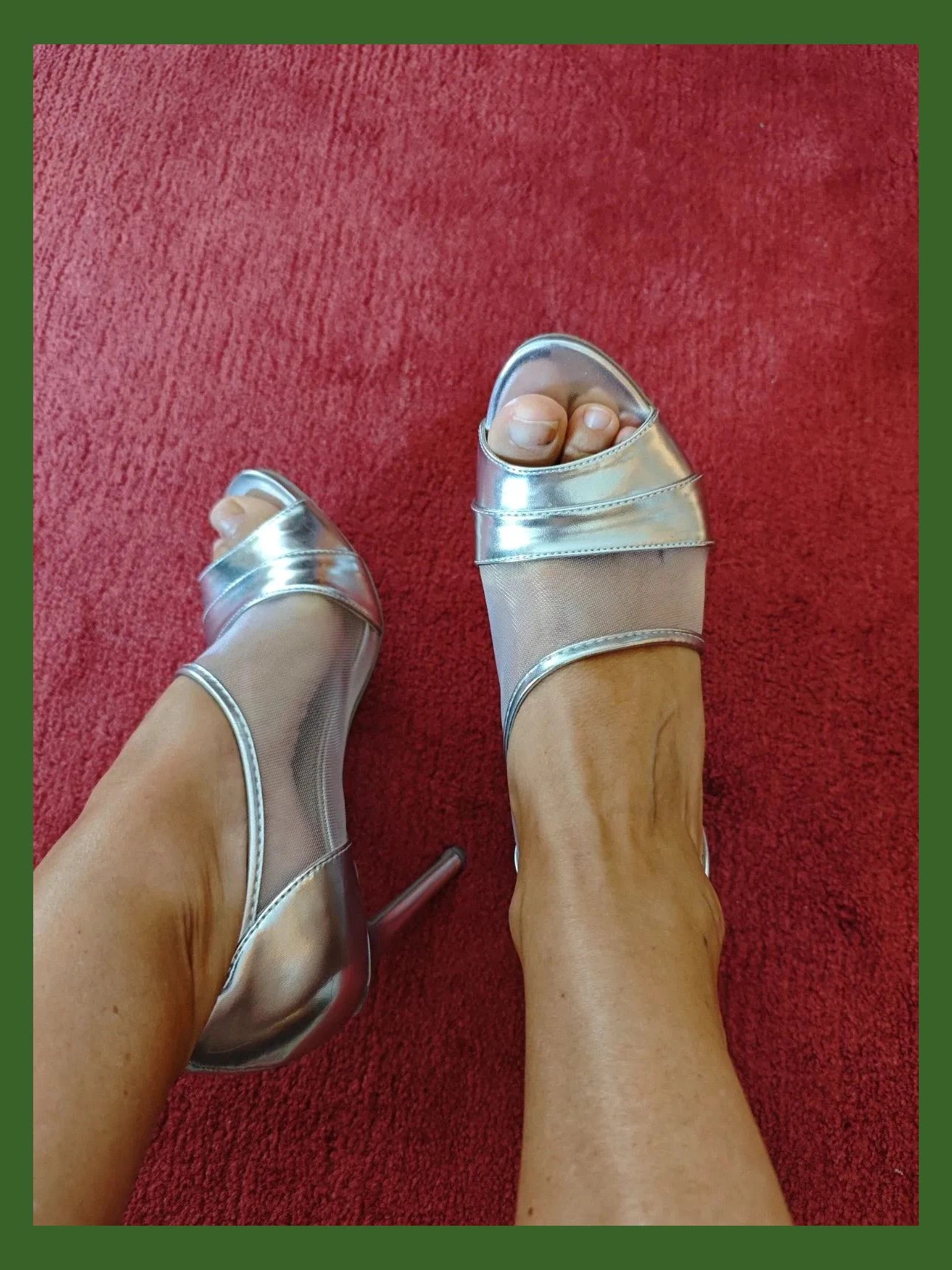 🌺Preciosos y originales zapatos de tacón abiertos plateados y transparentes – Festissimo – taille 38