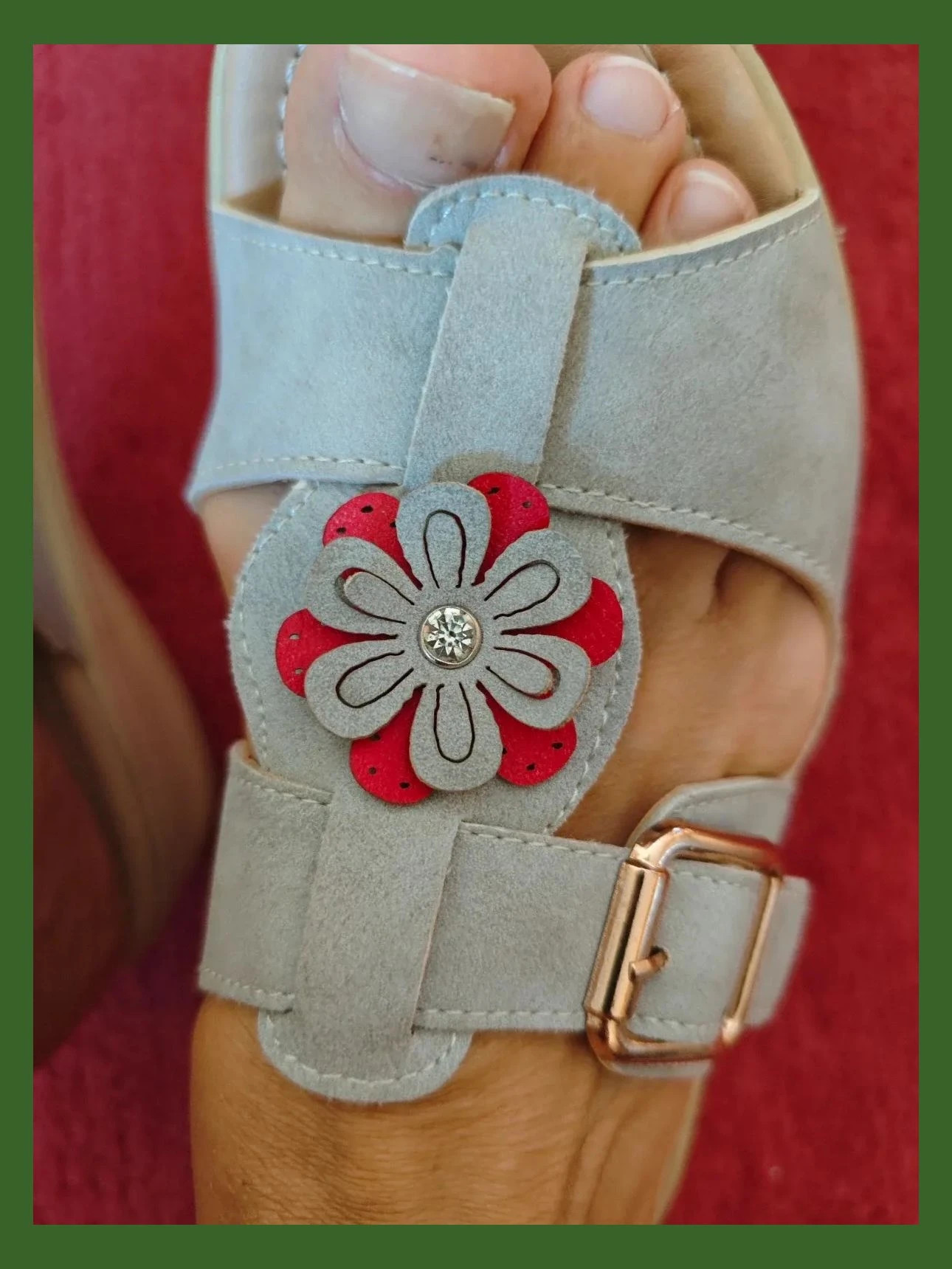 🌺 Comodisimas sandalias de cuña cómodas con detalle floral – Globorosa – taille 38 3