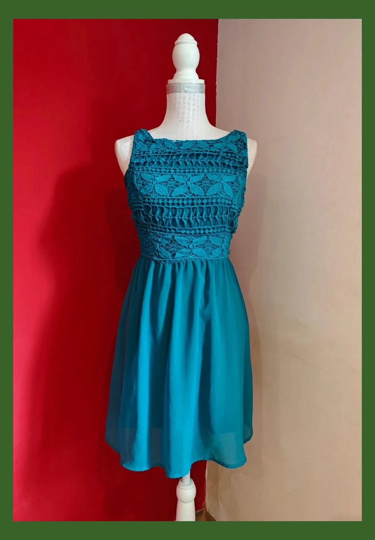 🌺Vestido de algodón tono aguamarina con la parte superior de crochet y falda de gasa con vuelo