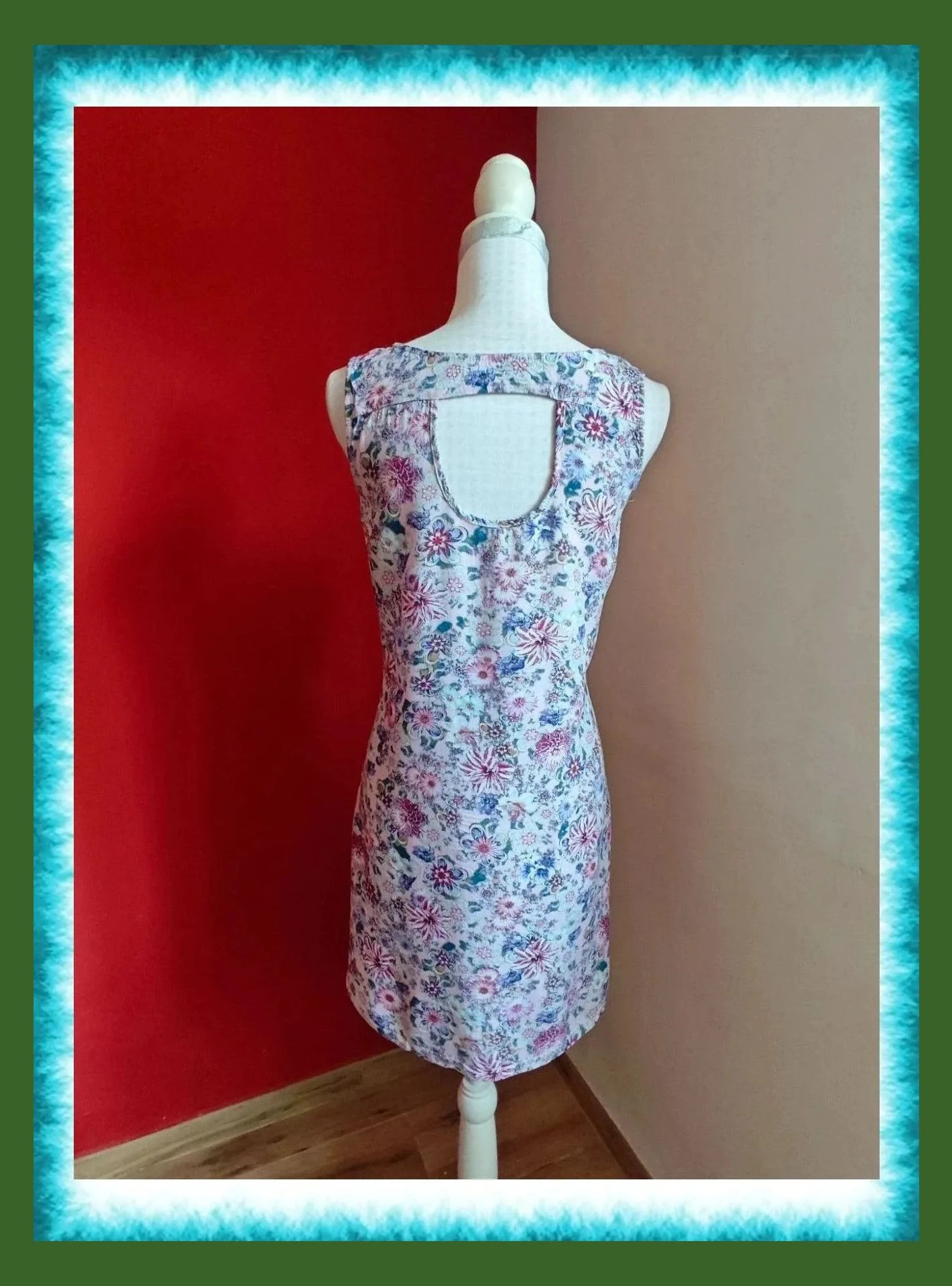 🌺 Vestido ligero rosa con estampado floral tonos azules y parte de arriba de espalda al aire – Eme de moda – taille XL / 42 / 14 5