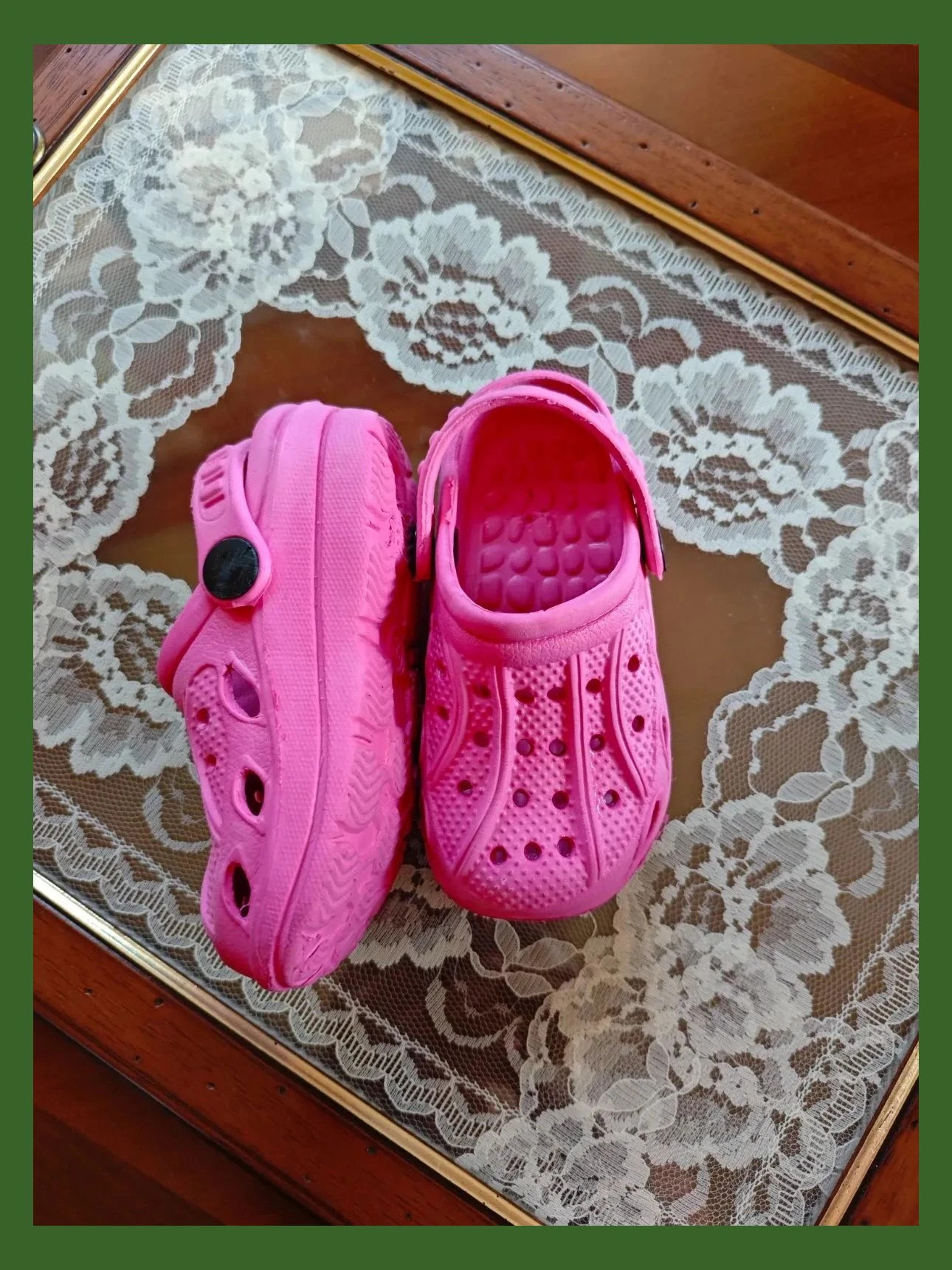 🌺 Chanclas crocs fucsia en perfecto estado, número 24 – Mosconi – taille 24 2