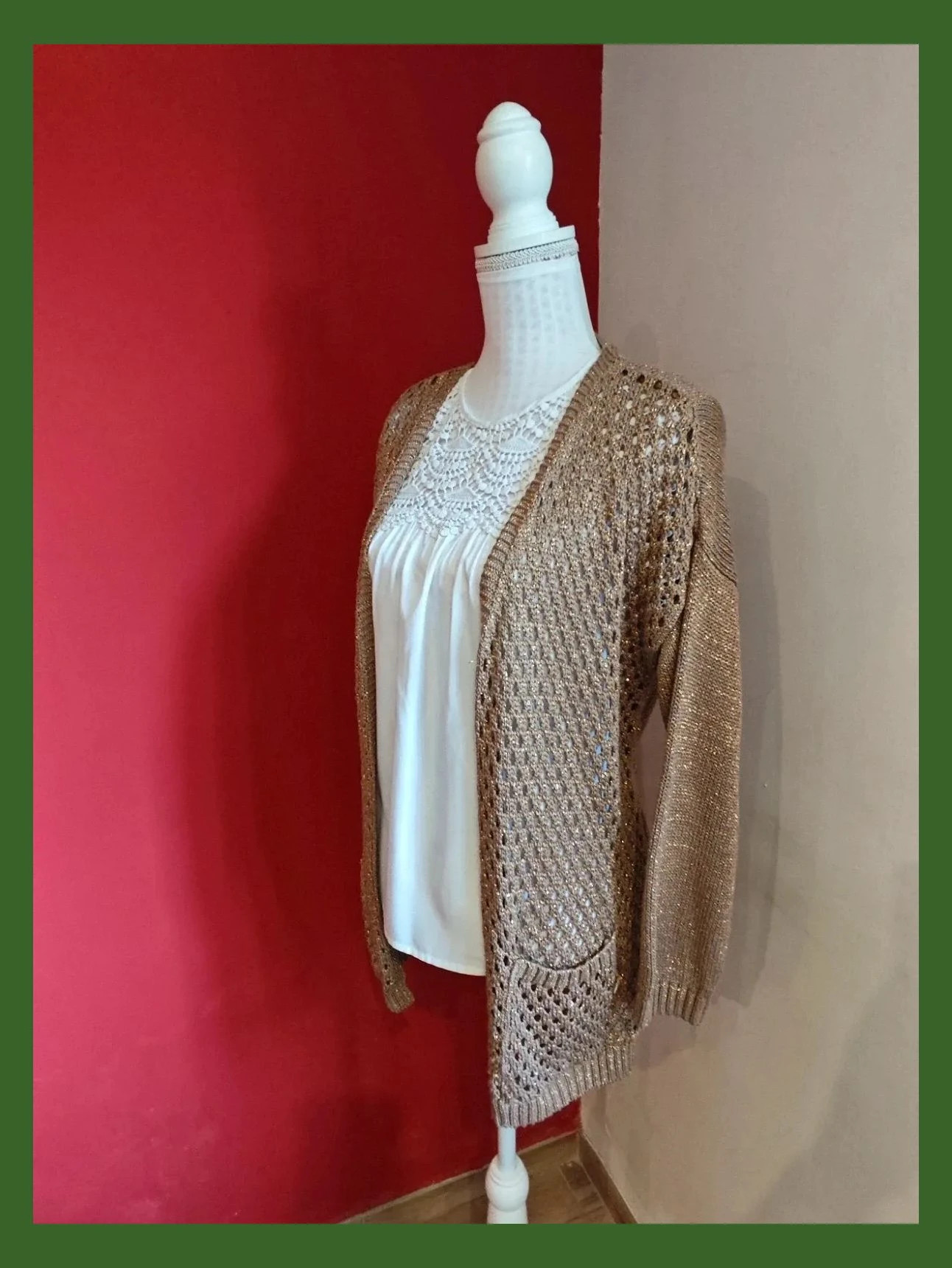 🌺 Chaqueta con brillos dorados y punto calado delante – Blanco – taille XL / 42 / 14 2