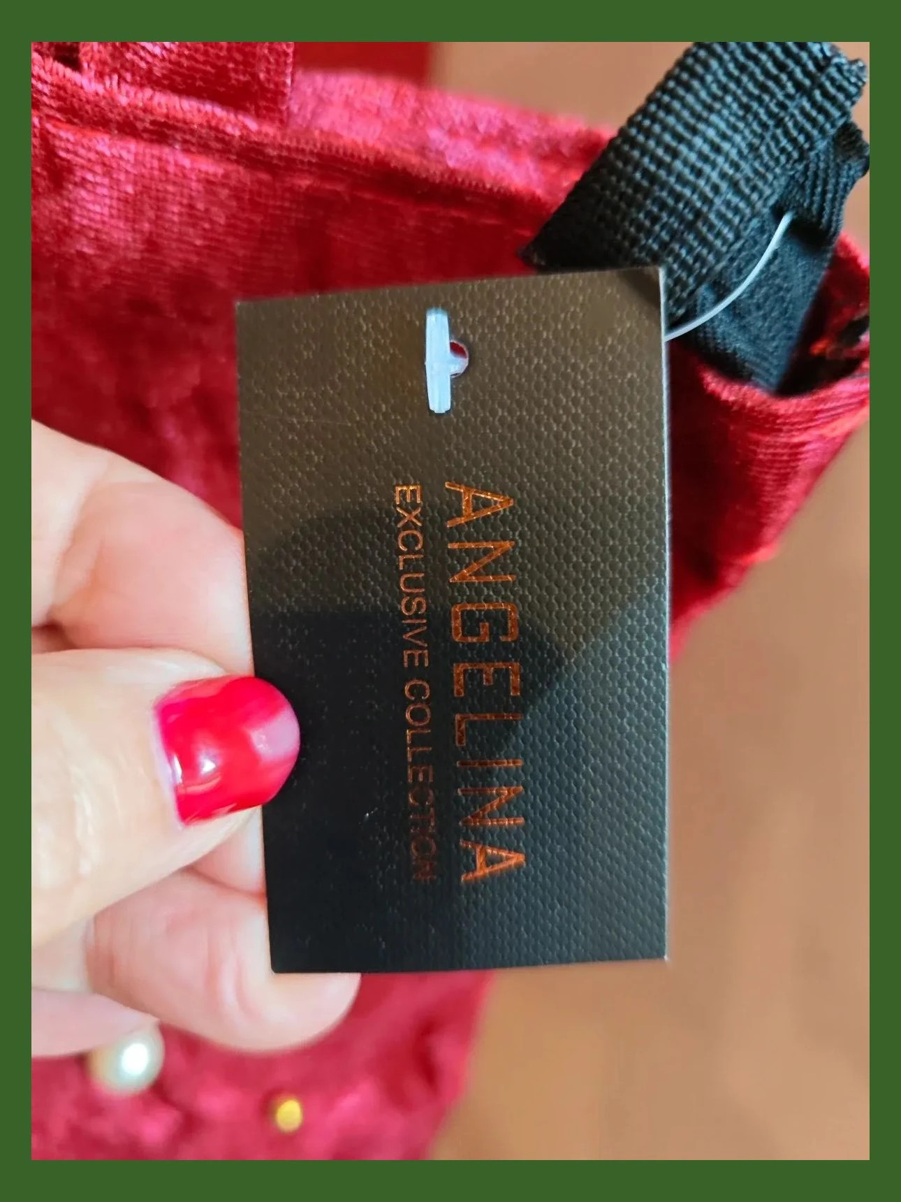 🌺 Bolso de terciopelo granate con perlas y bolitas doradas – Angelina 3
