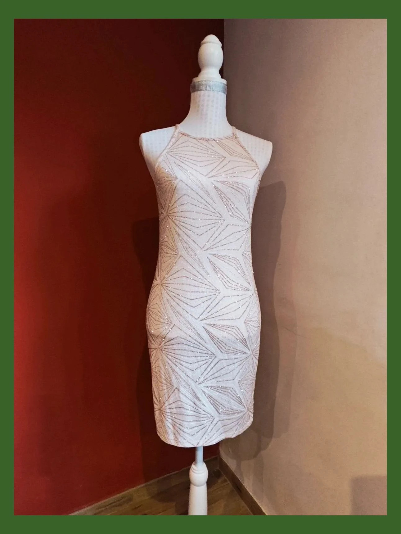 🌺 Divino vestido para eventos de tela elástica rosa con brillos geométricos – taille XS / 34 / 6 2