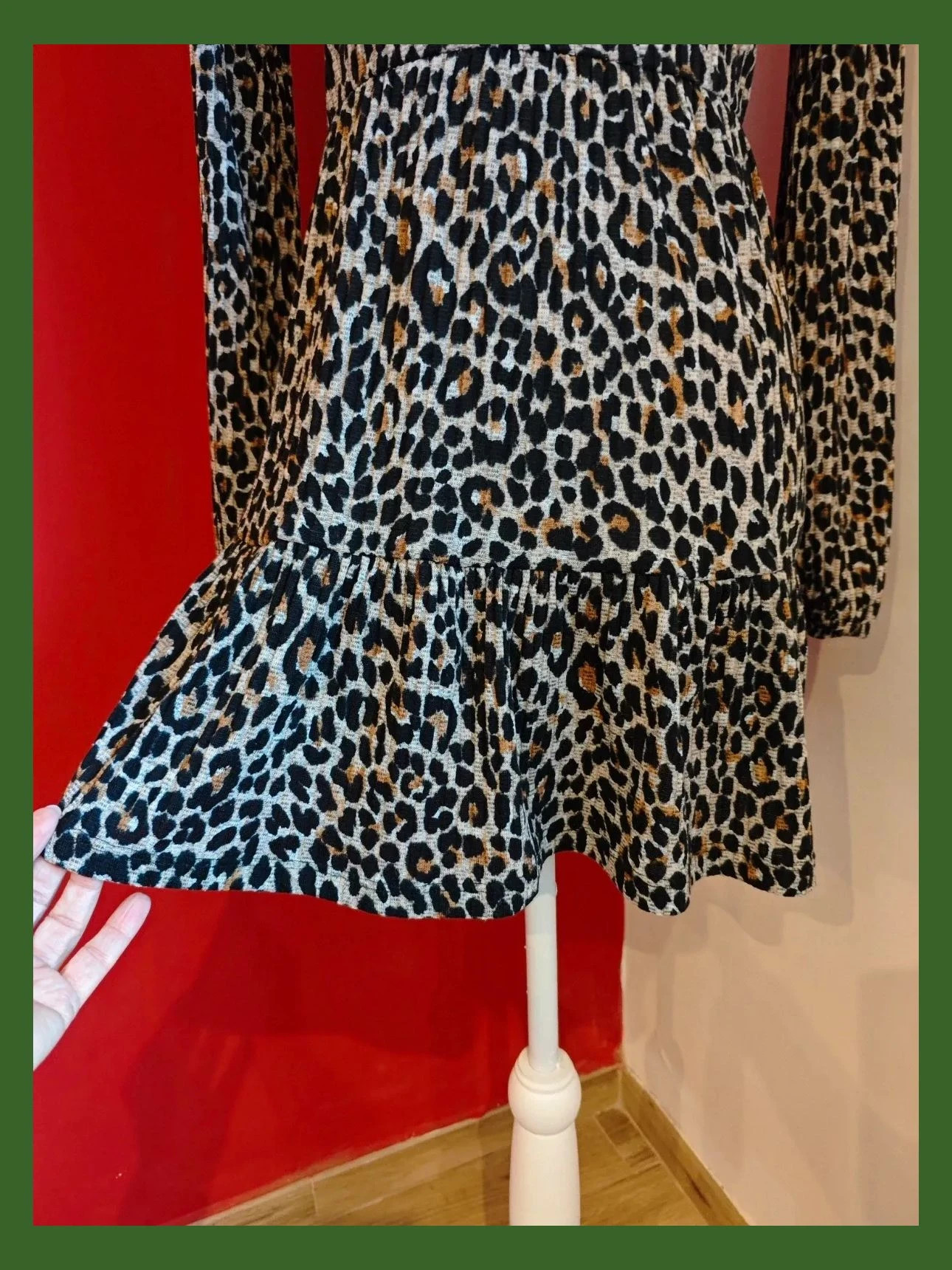 🌺Jersey largo estampado animal print con volante – Vintage Dressing – taille L / 40 / 12 4