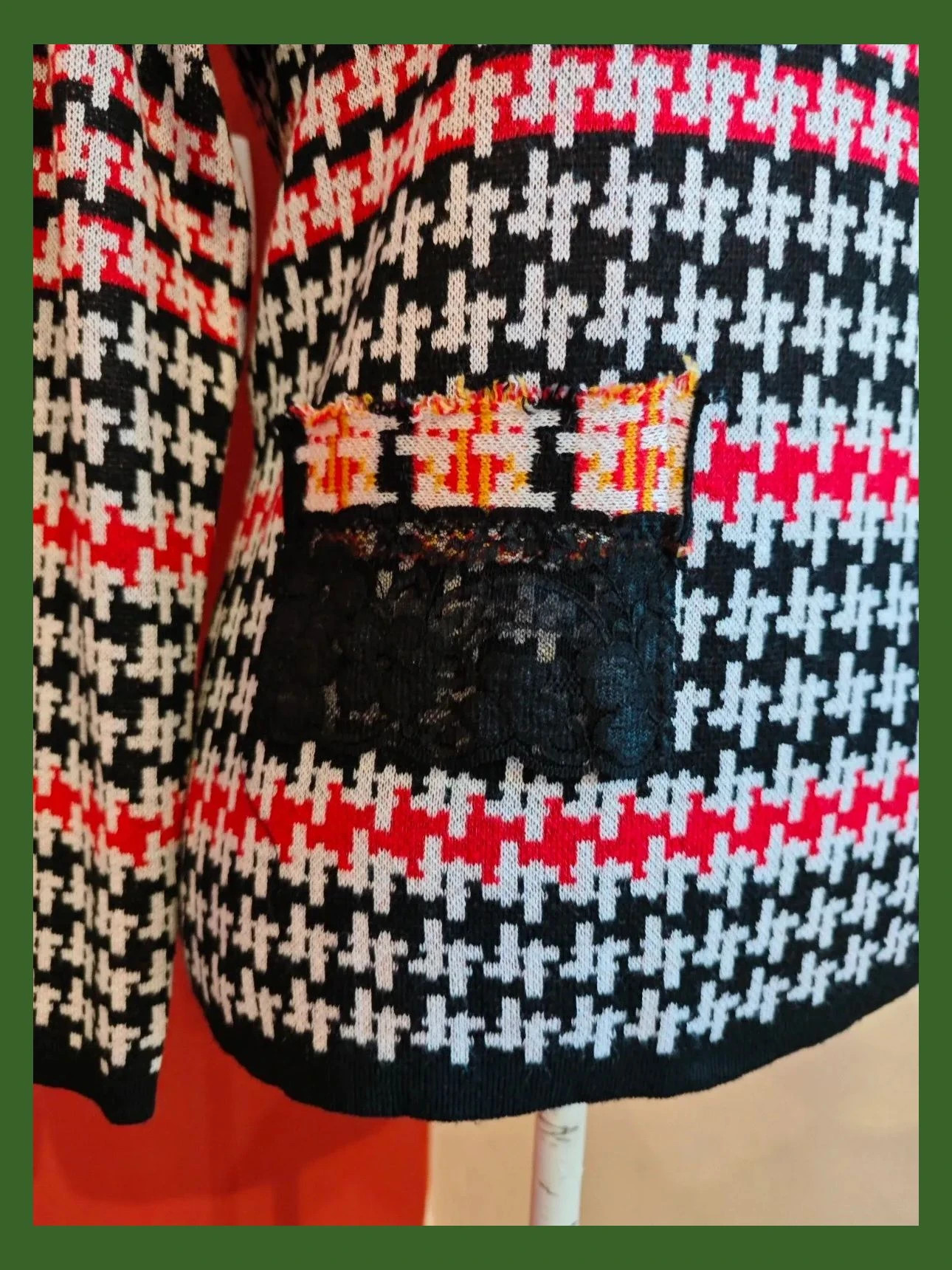 🌺 Bonito jersey estampado pata de gallo tonos negro, rojo y blanco, talla M – Elvet collection – taille M / 38 / 10 5
