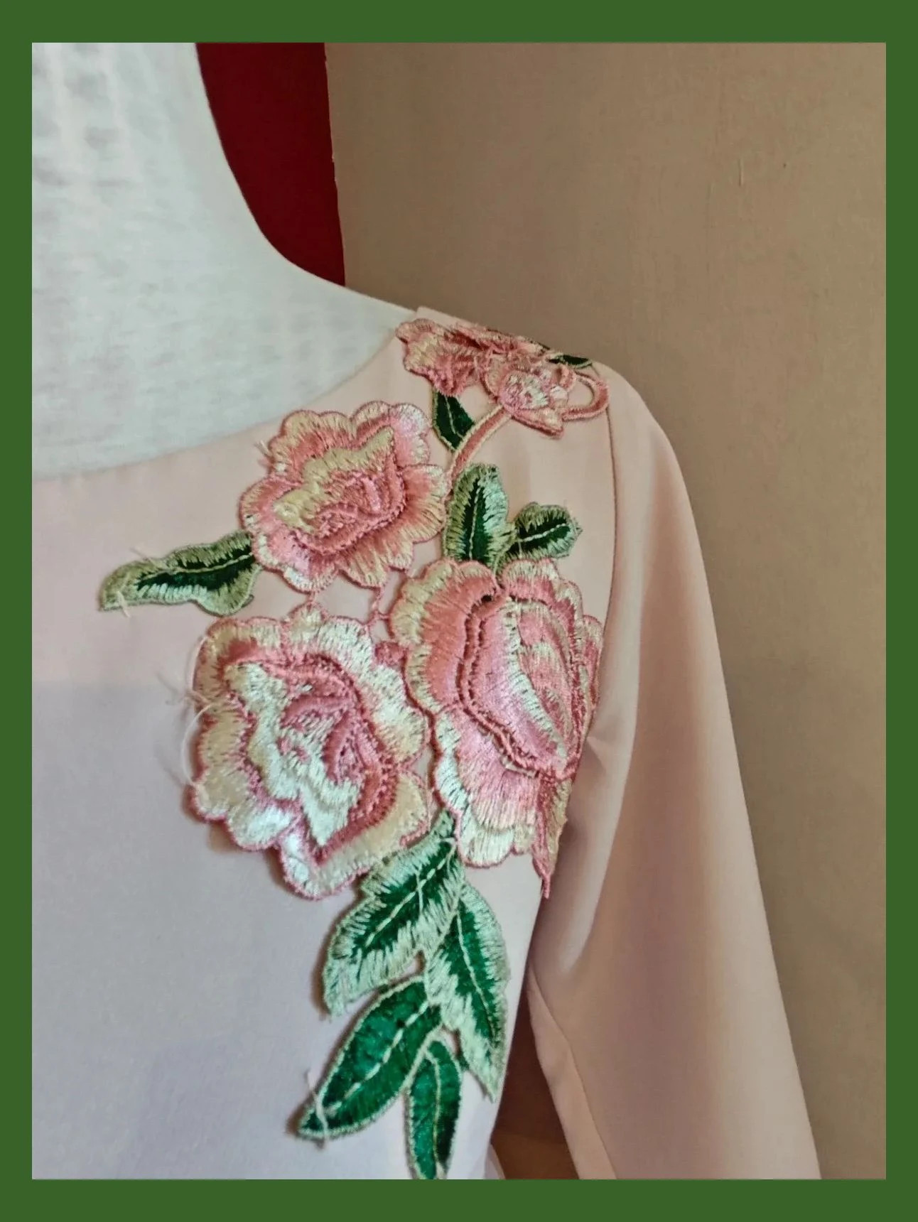 🌺 Elegante vestido largo para eventos, color rosa con aplicaciones bordadas – Munmo – taille XL / 42 / 14 4