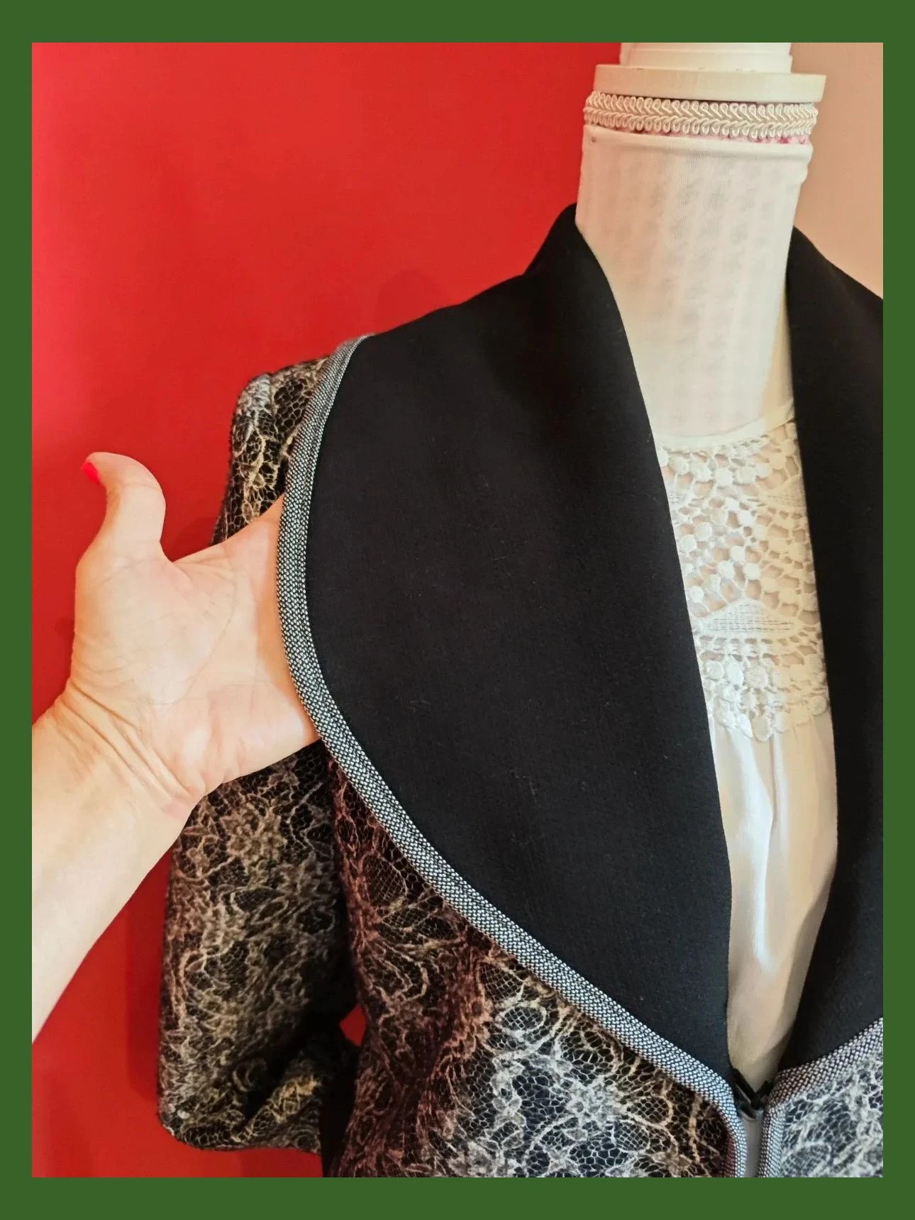 🌺 Precioso chaquetón estampado blonda negro y blanco con cuello redondo amplio – Daniela Fontana – taille L / 40 / 12 4