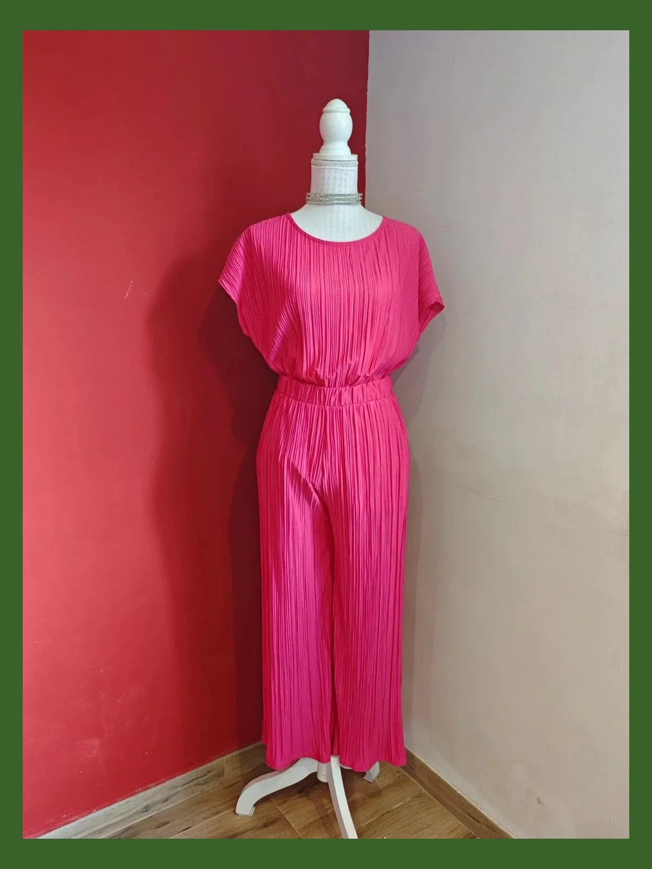 🌺 Conjunto de top y pantalón fucsia de tela plisada – Sfera – taille XXXL / 46 / 18 3