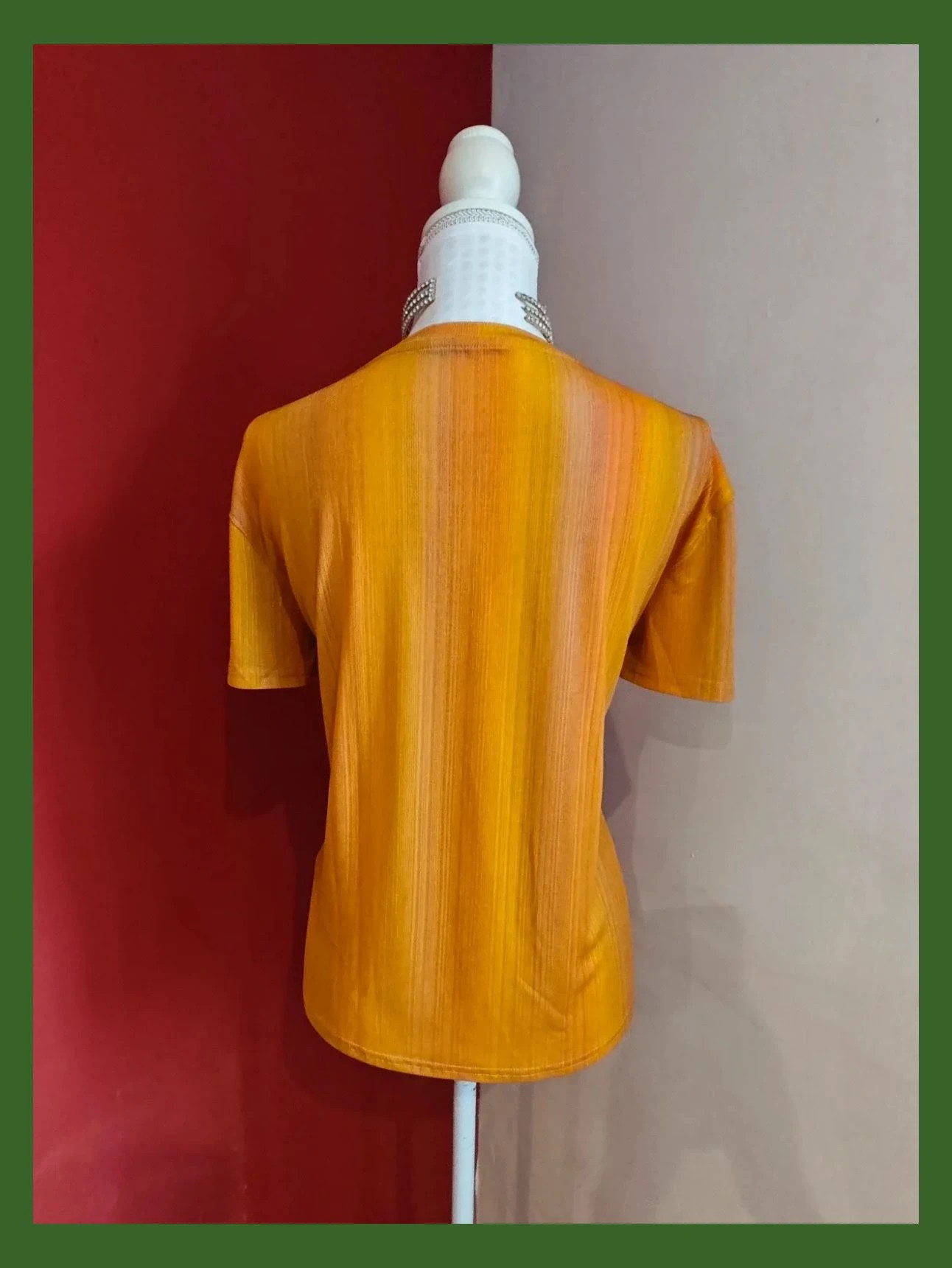 🌺 Camiseta tonos naranjas y amarillo con brillos – MANOSQUE – taille XL / 42 / 14 4