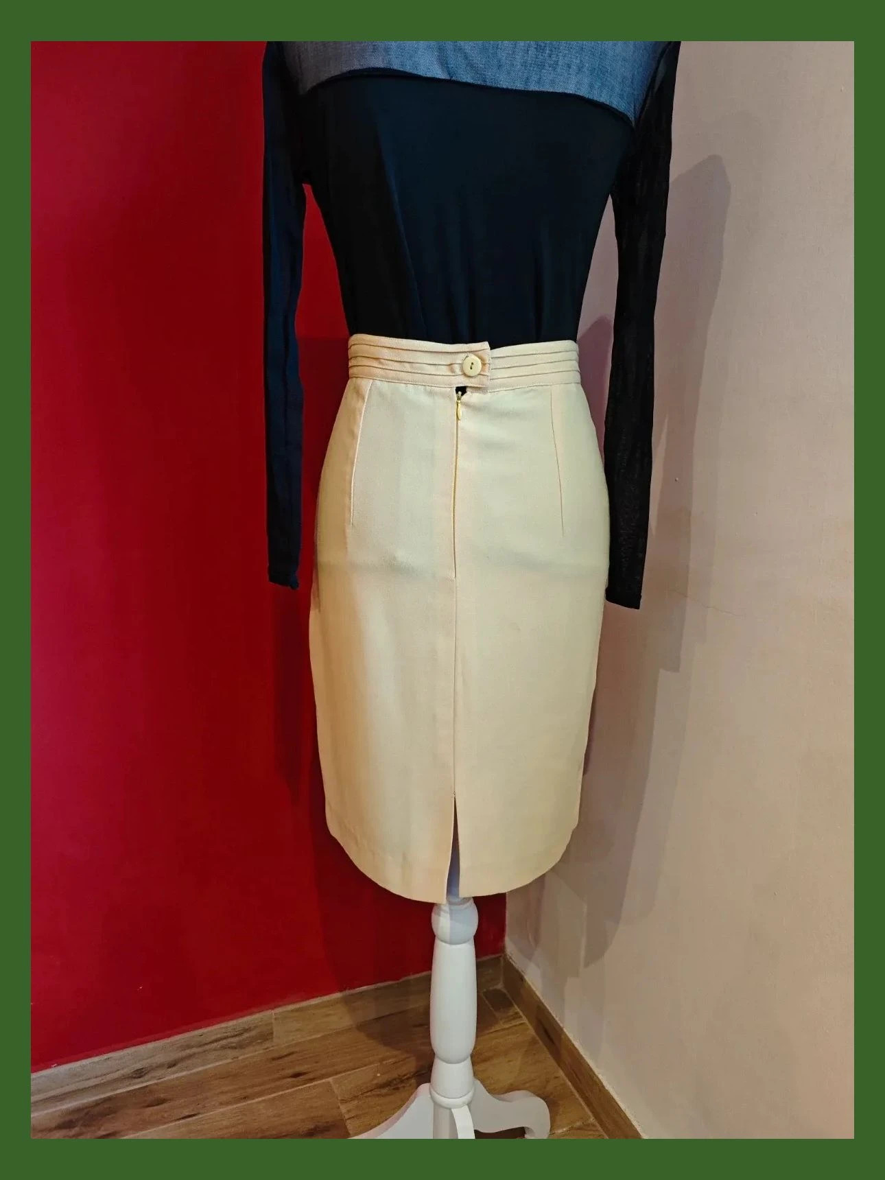 🌺 Falda entallada amarillo claro con pliegues en cintura – El Corte Inglés – taille M / 38 / 10 4