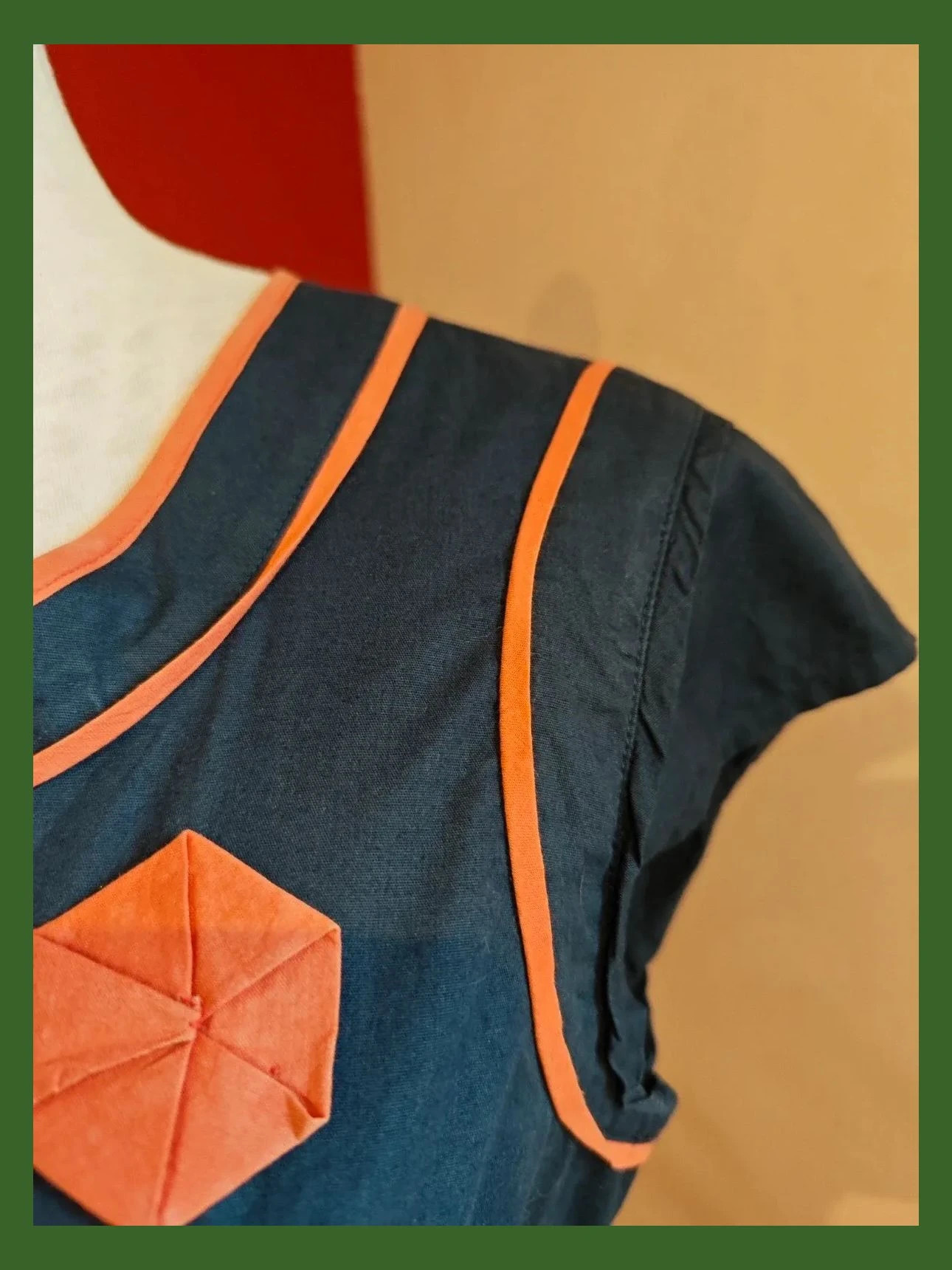 🌺 Precioso vestido de algodón azul marino con detalles en naranja, de Trucco – Trucco – taille M / 38 / 10 5