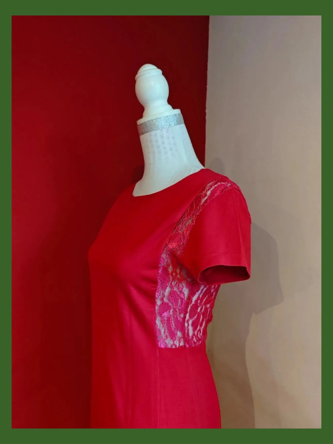 🌺Elegante Vestido entallado rojo con blonda en laterales parte de arriba – Ferrache – taille M / 38 / 10 4