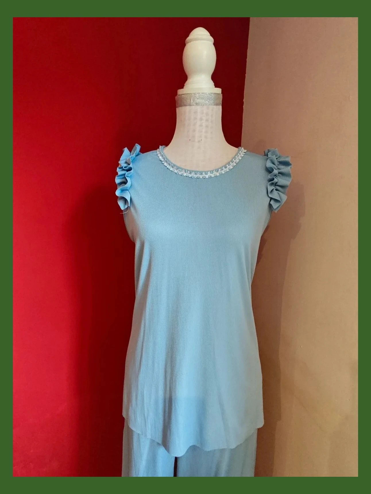 🌺 Divino conjunto de top y pantalón de punto fino azul clarito, con un 72% de algodón – Elisa – taille XL / 42 / 14 4