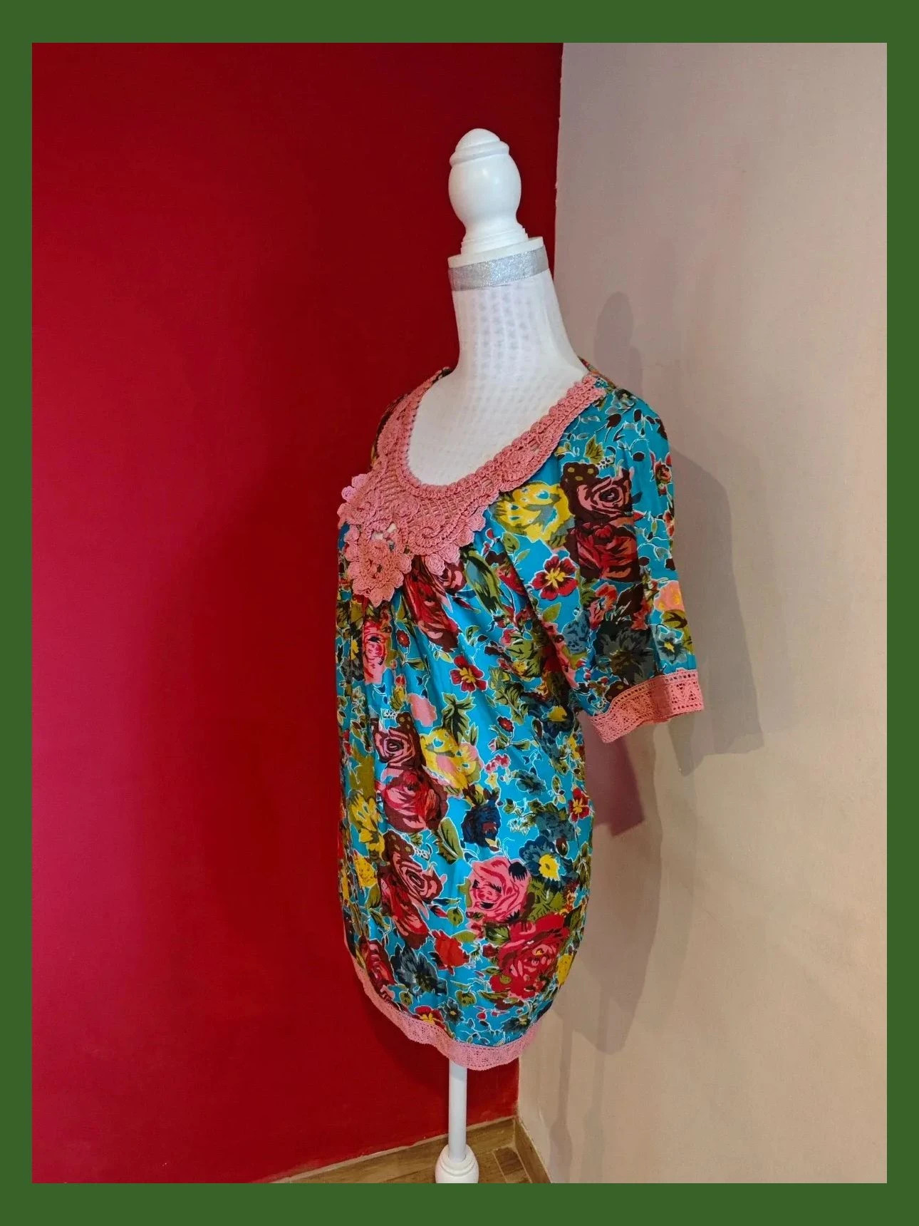 🌺Precioso blusón de algodón en colores vivos y crochet rosa en mangas, cuello y bajo, talla M – Corte Hindu – taille M / 38 / 10 2