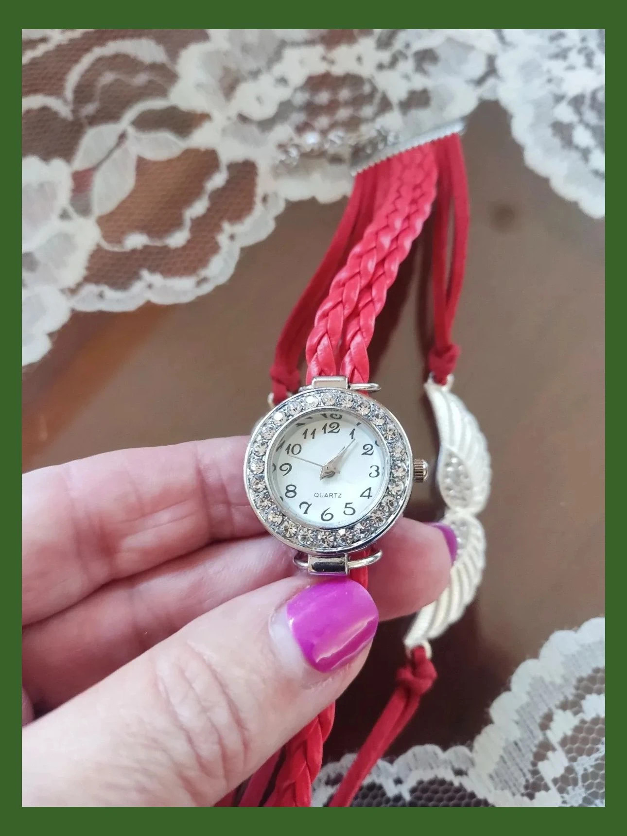 🌺Reloj con pulseras rojas plateado con brillantes – taille Taille unique 2