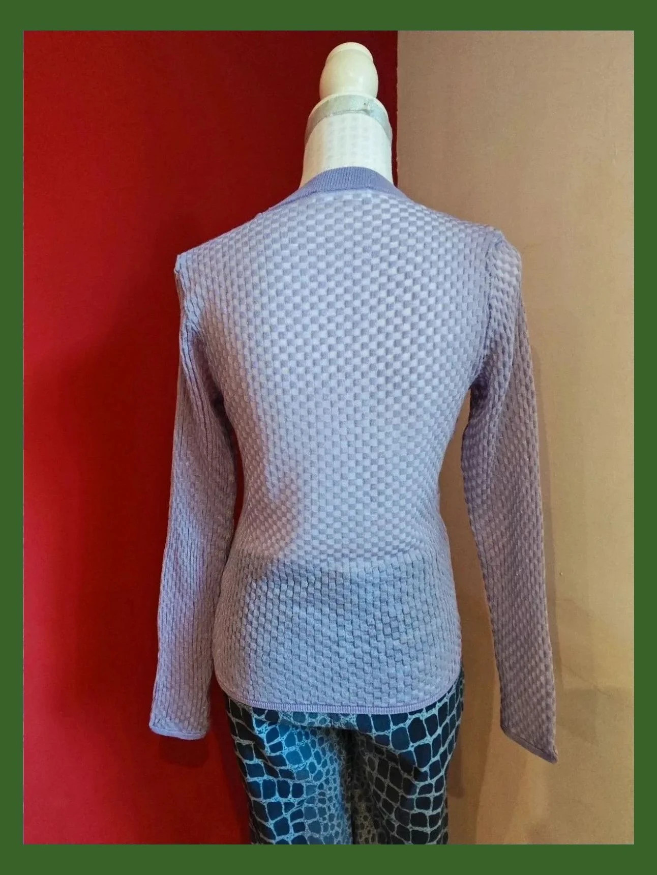 🌺 Precioso jersey finito lila con brillos con diseño de cuadros pequeños en relieve – Mango – taille M / 38 / 10 5